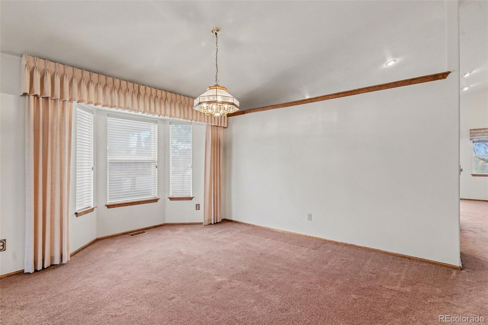 5932d6a9 68c1 4bf8 9a62 5f17620dc10b