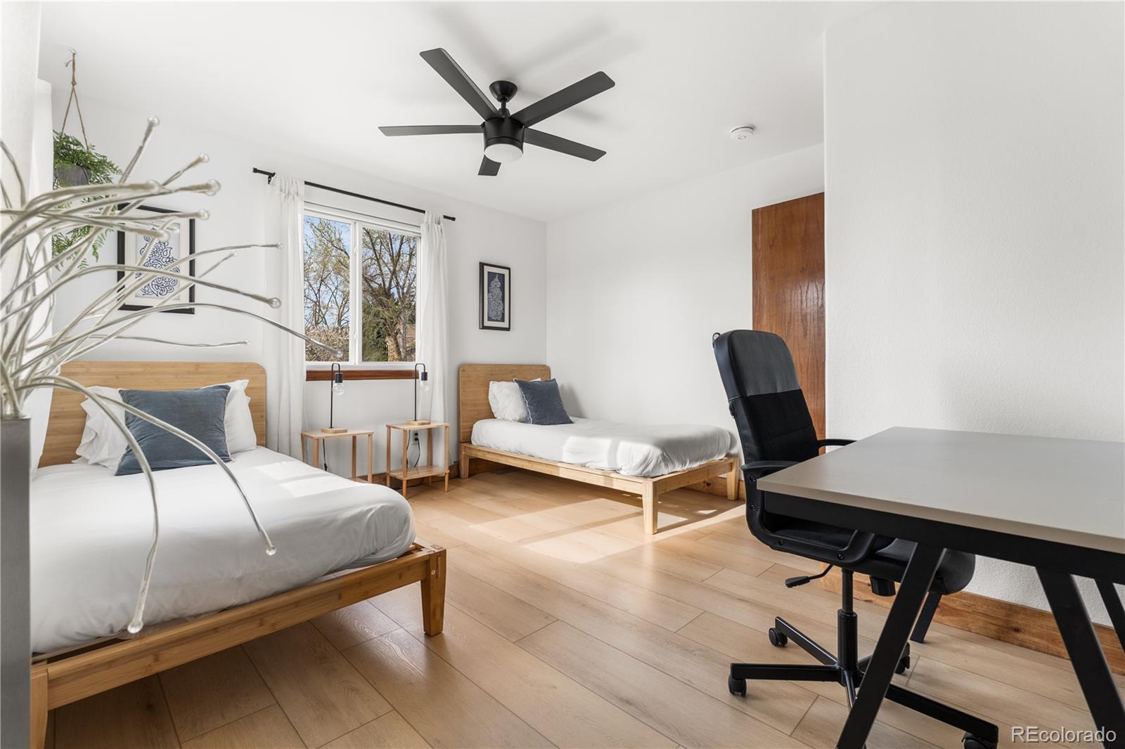 03f3ae7b 6bd0 4730 9649 94725cec0c7d