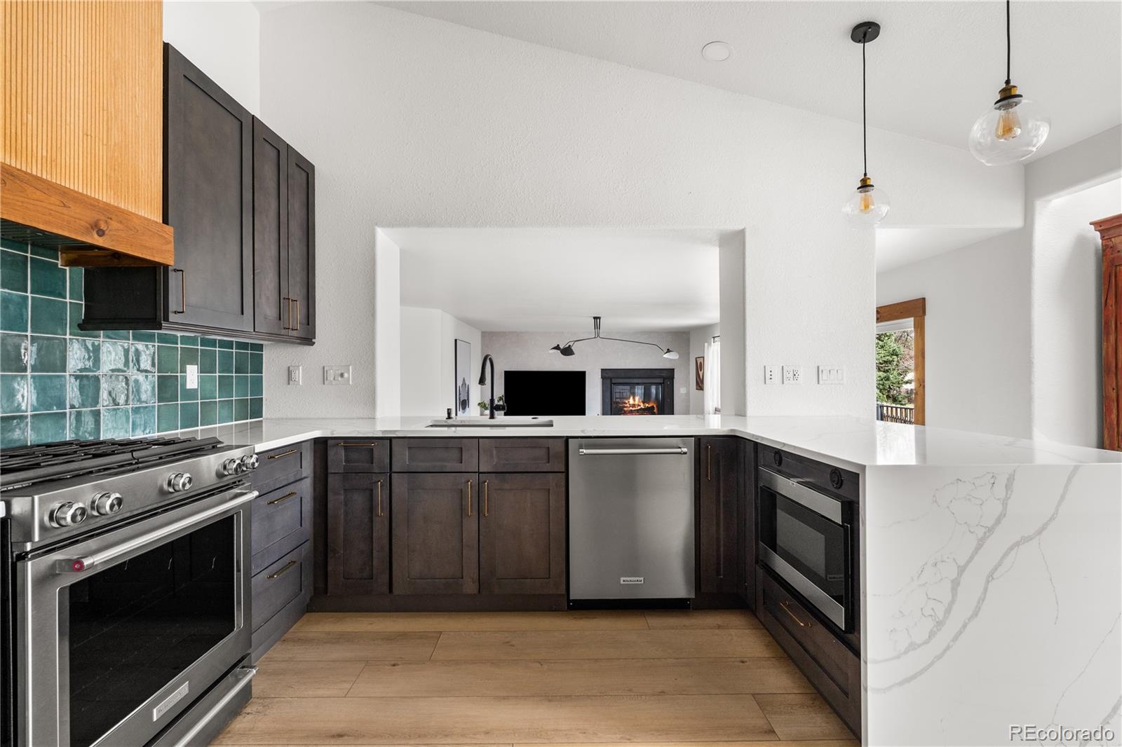 Ff0d28ca Fe17 4287 A299 D04b723d5fb9