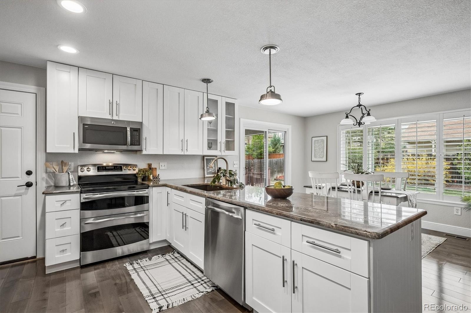 5b92a515 C1e3 468e B8e4 2b881dbf402e