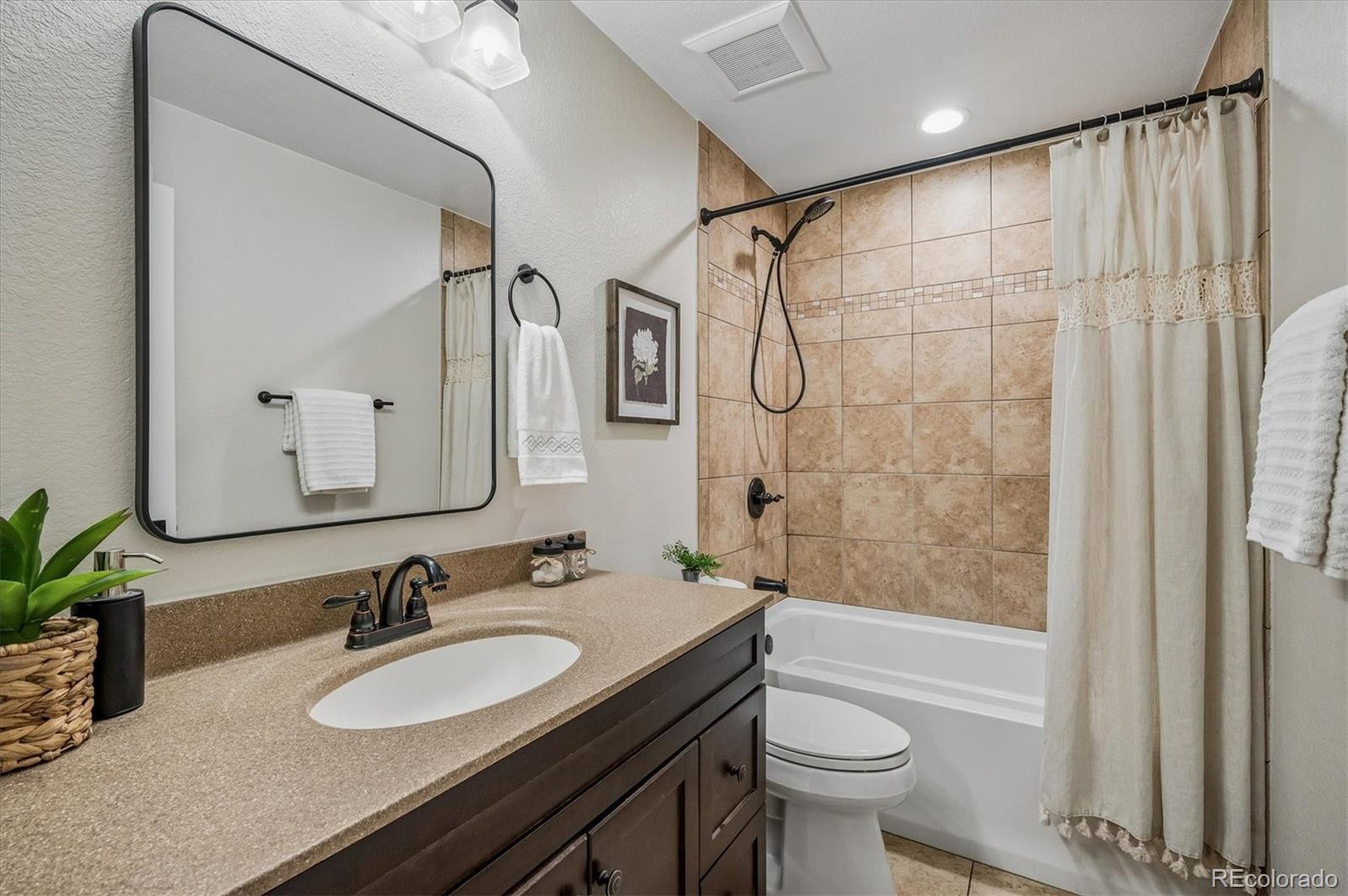 8dde4b4d 9b69 4665 8040 461bf4118905