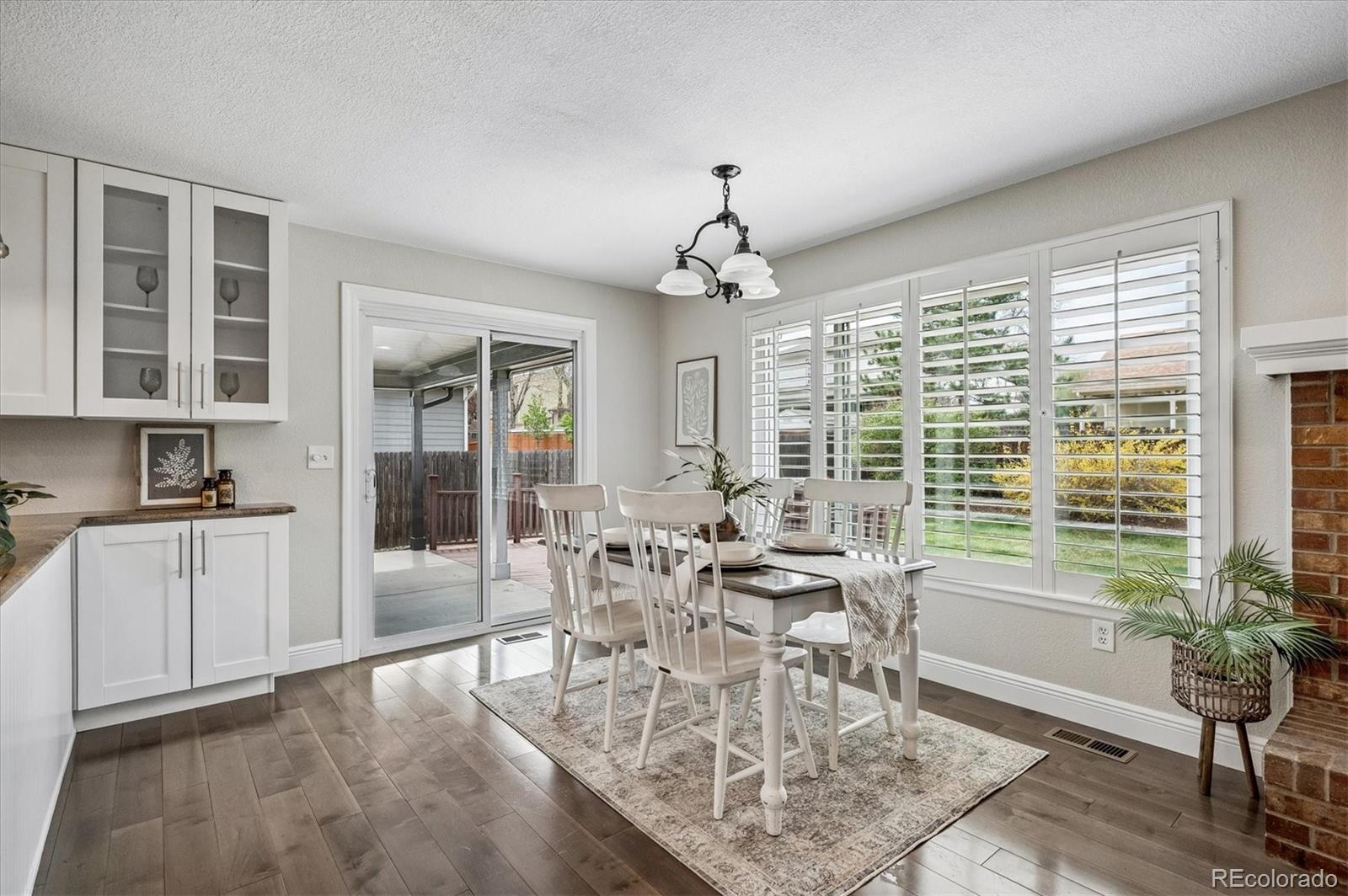 F85ce2f1 Ce01 4feb 83de 2dc0e349b773