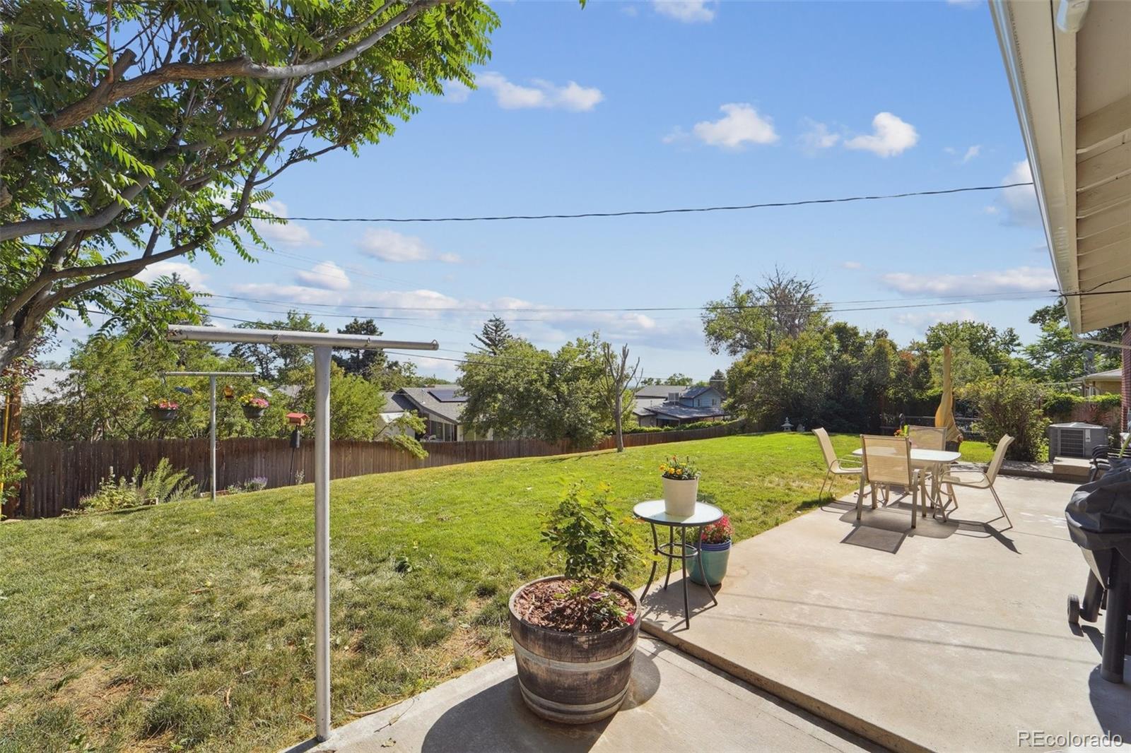 9d4aed25 737a 4f03 8ccc F78817bd83bc