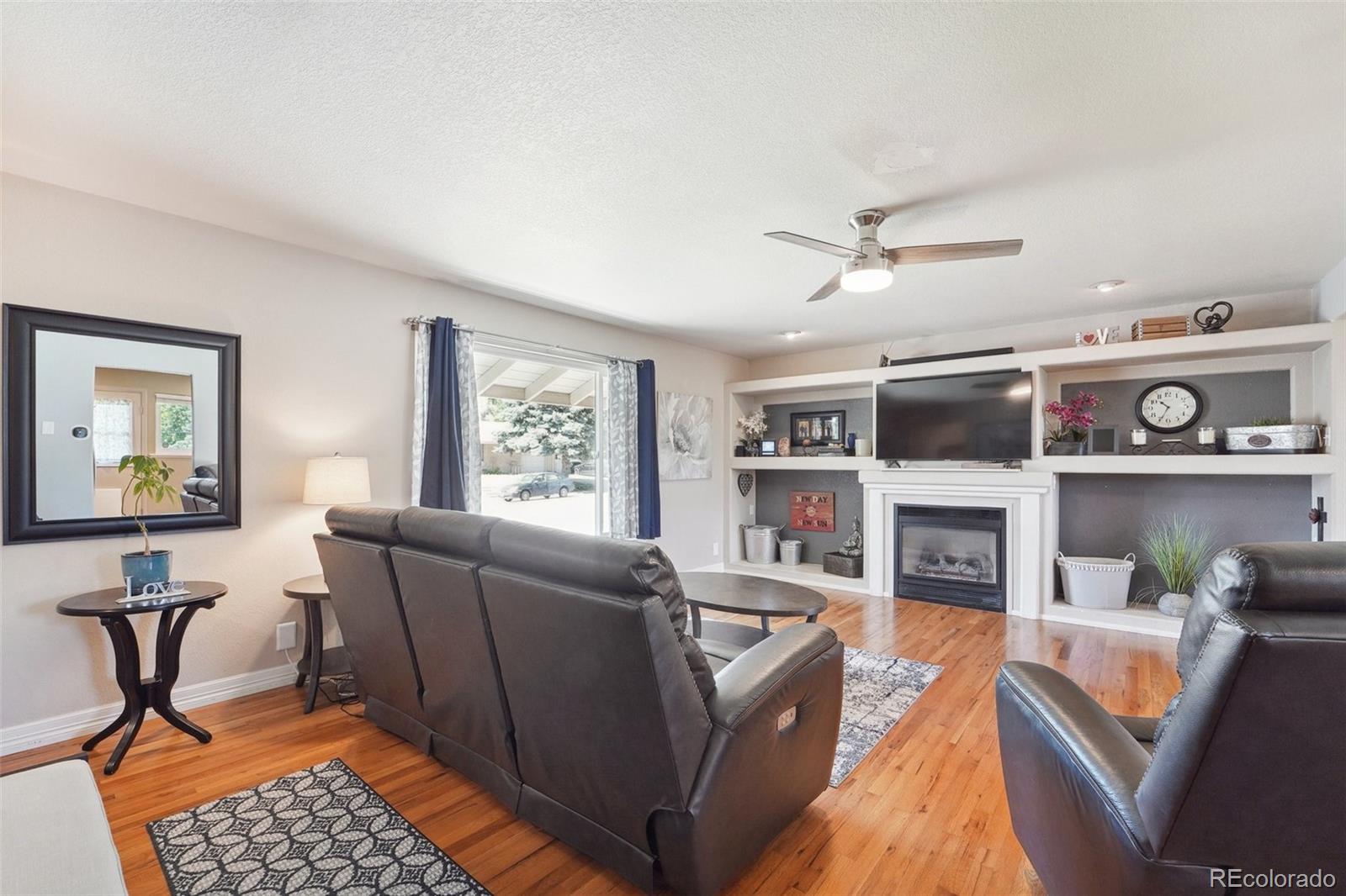 B64493fd A0d9 4ac7 A4ec C42abb8cbefe