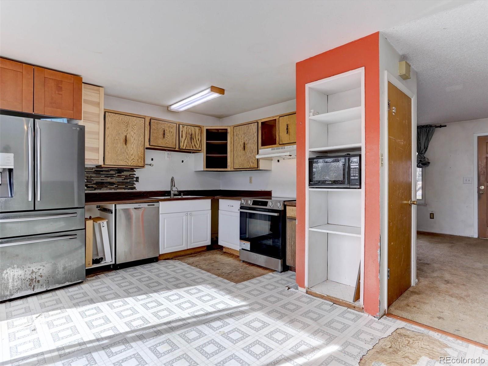 409edf7b 3281 4639 8140 B2a98e304370