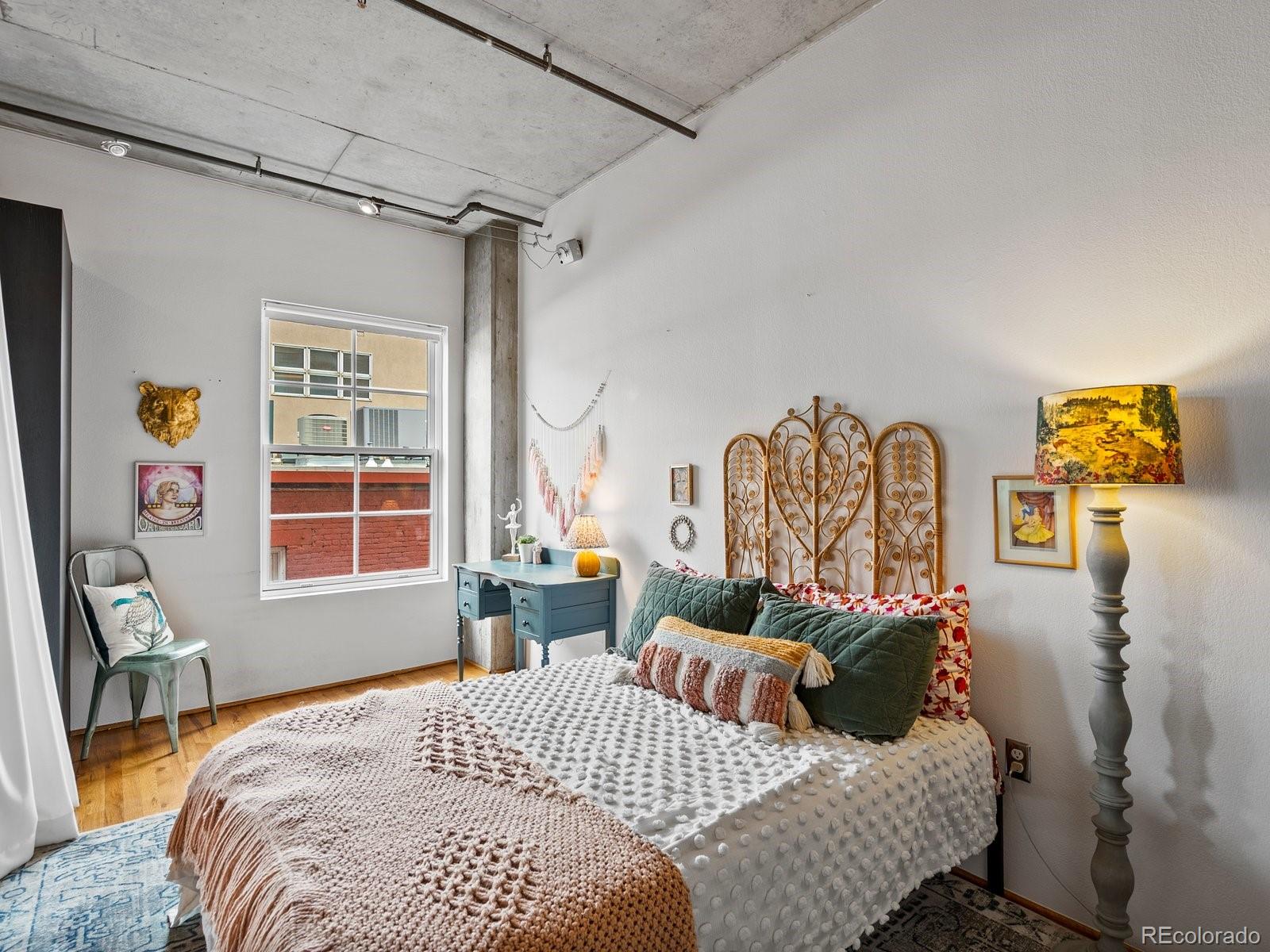 99375302 D8a8 4e32 9e86 De4ebb6e98d7