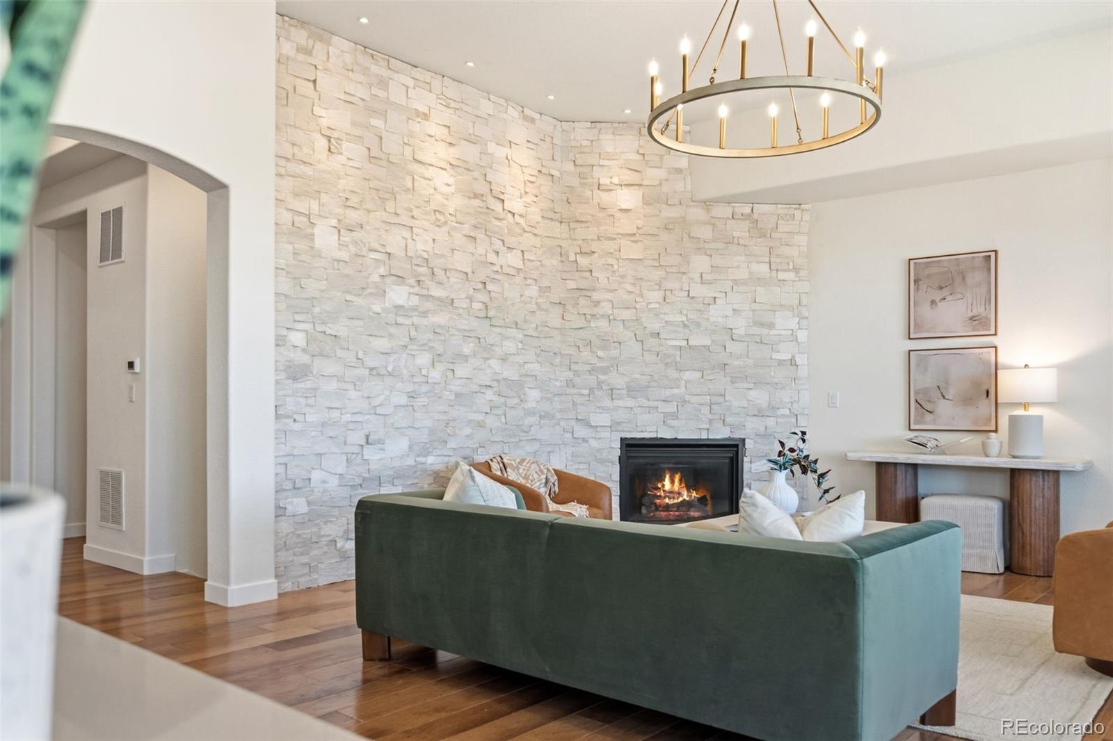 1123ae6c D37d 48a0 A28c 86d9a2204efc