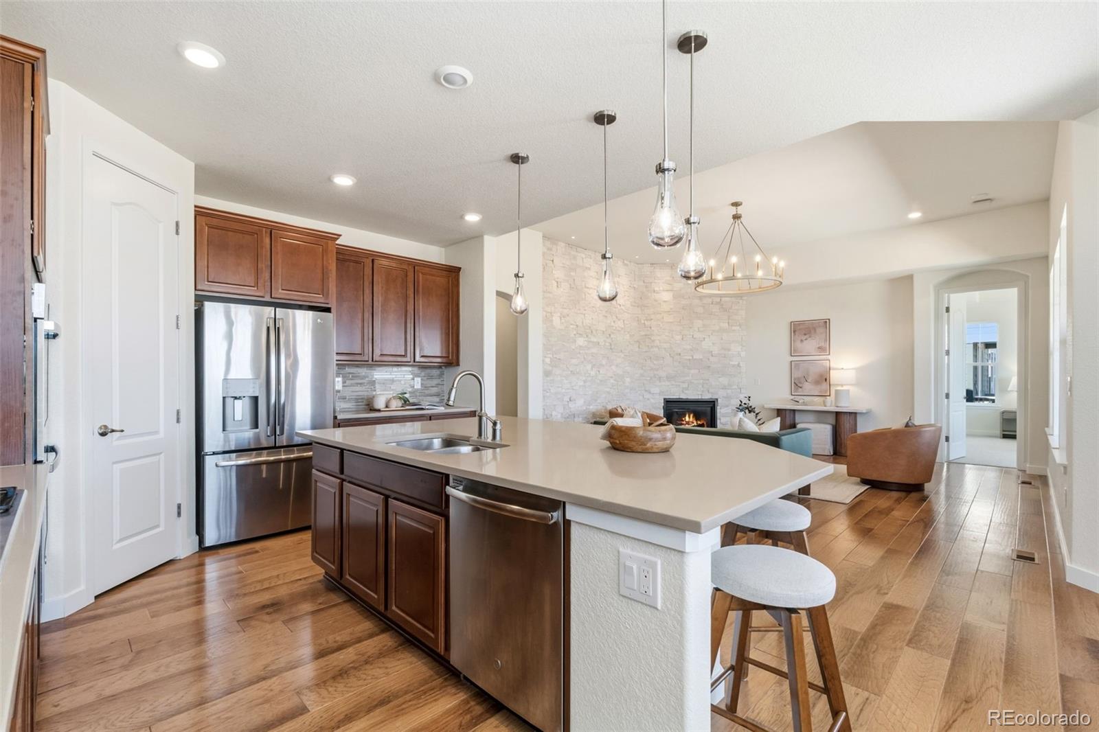 B9621c2b 7ae3 4352 9e02 F36eb304e7f1