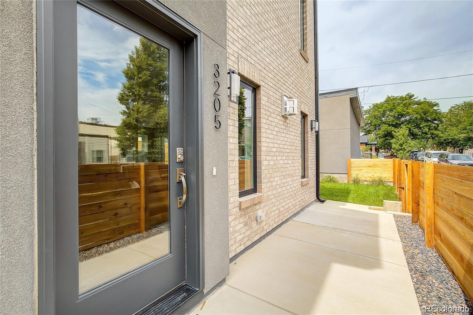 D9ec8c96 77aa 49f4 834b 5102b94b0c01