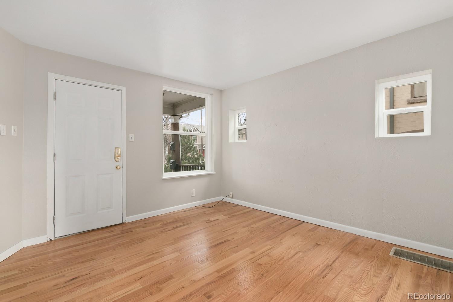 8885a629 1fe2 4ad2 B168 B7f4709a182f