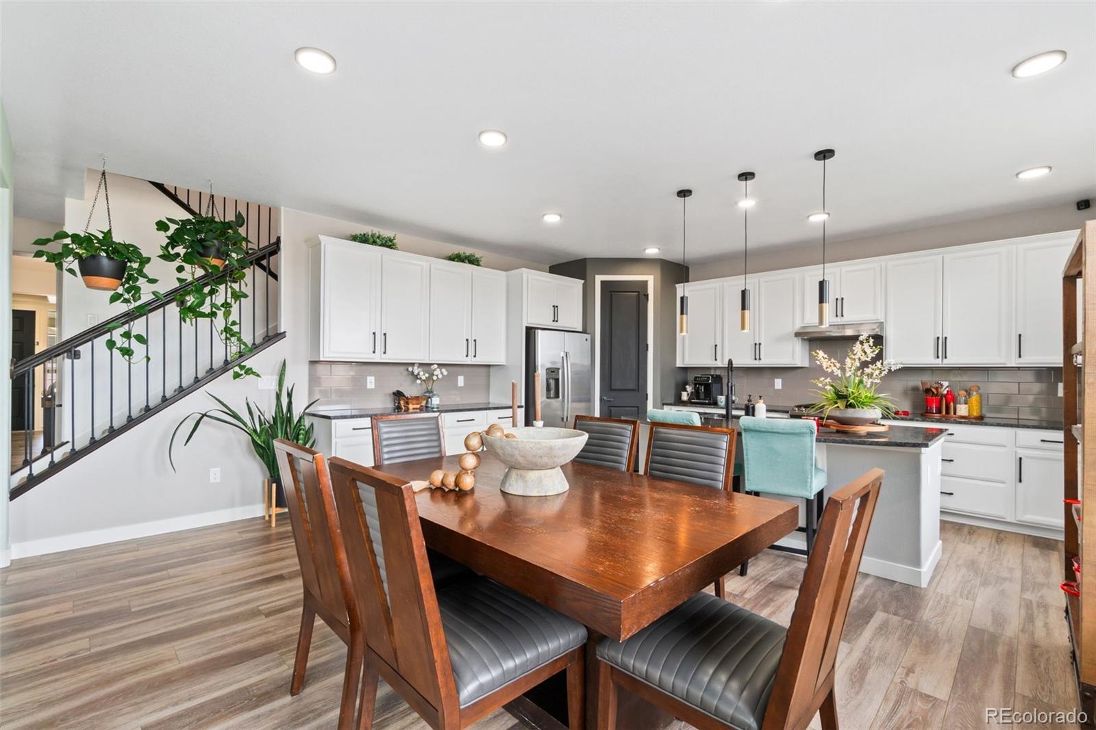 5c83169b 72dd 4235 8843 4314bd3a9508