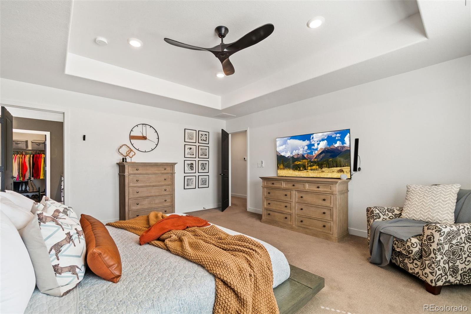 6e0dac0c 8370 4e47 9454 08ab7c66170e