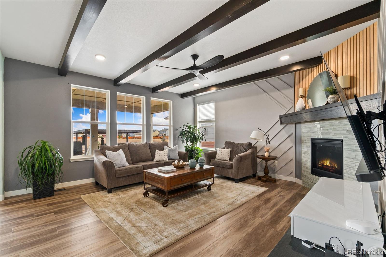 Cbfa6910 070d 41b2 B990 5821f9b94cd6