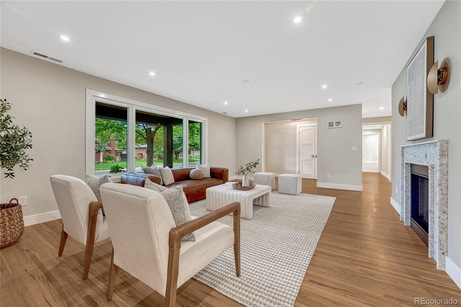 3a002501 3ab1 41a6 B28a 81d164a2519c