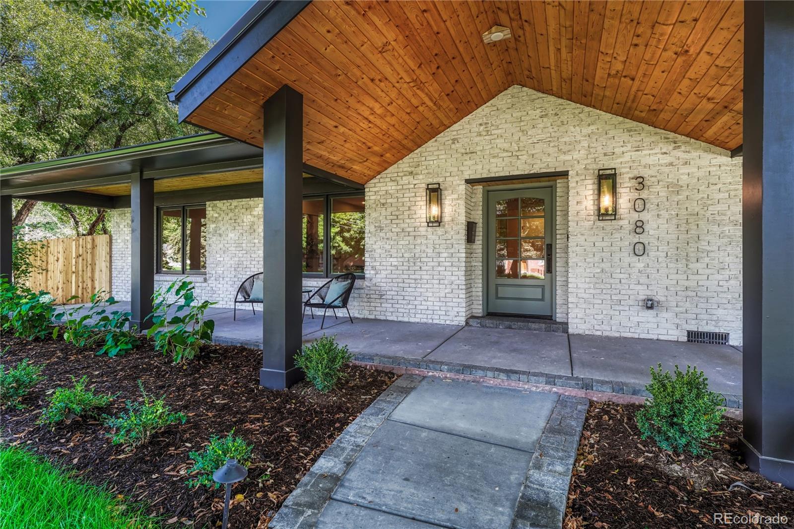 9df08bdf 4076 4f9a 9984 0b580fe362ab