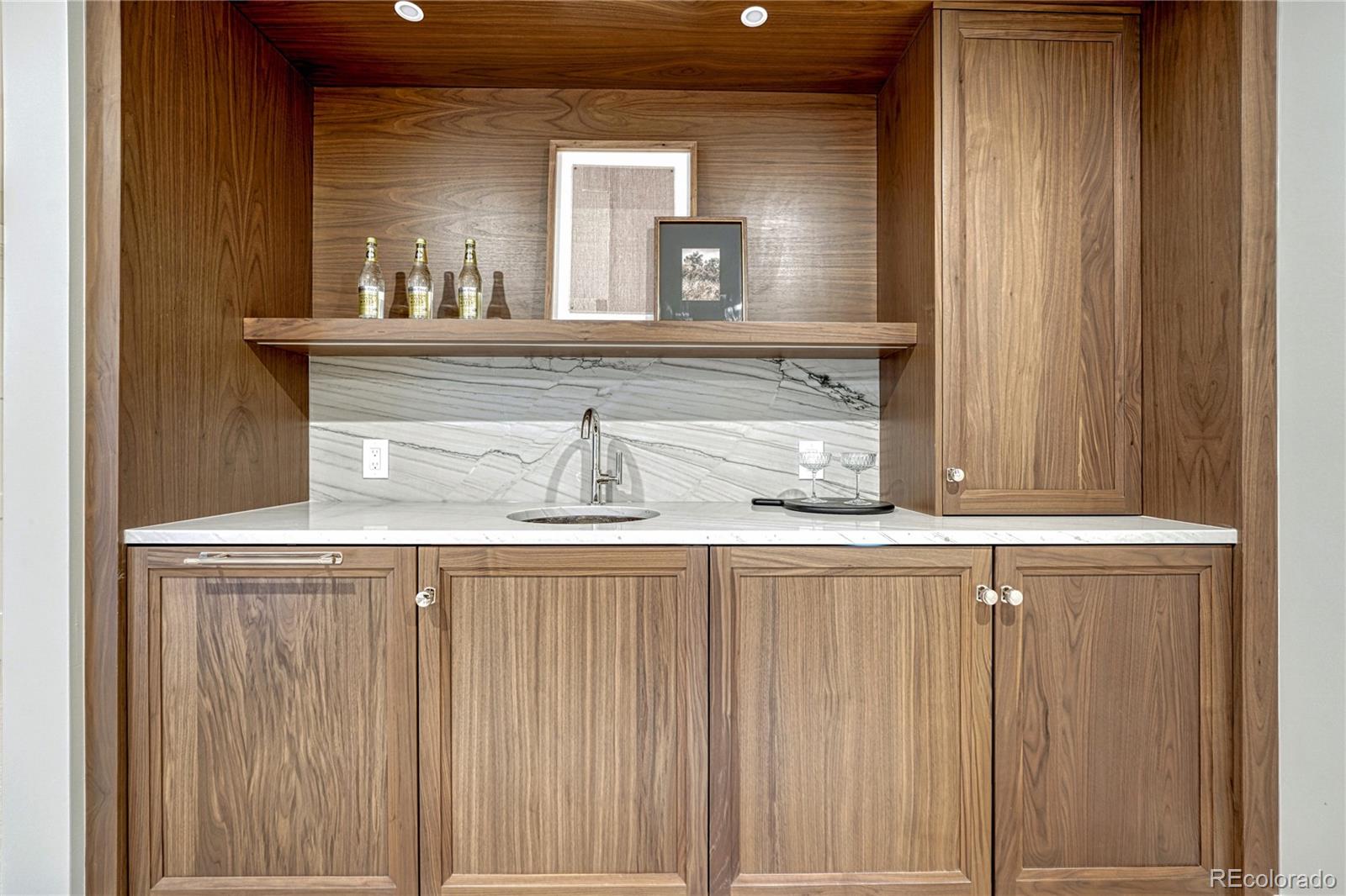 C985e12a 4c59 4d84 999f 02220d038a9d