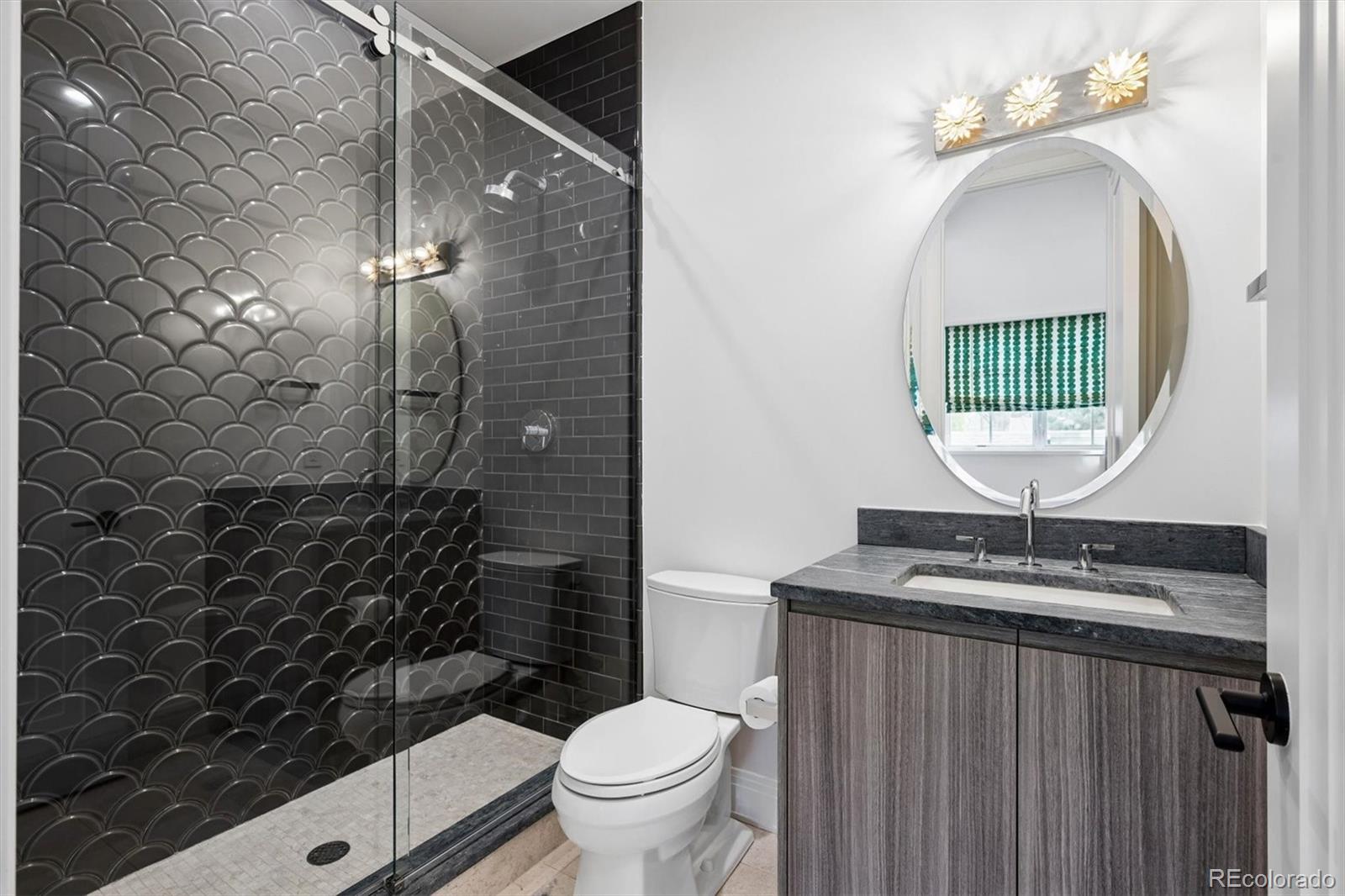 23fdaf92 59fc 41c3 8c29 3ece953fb5b7