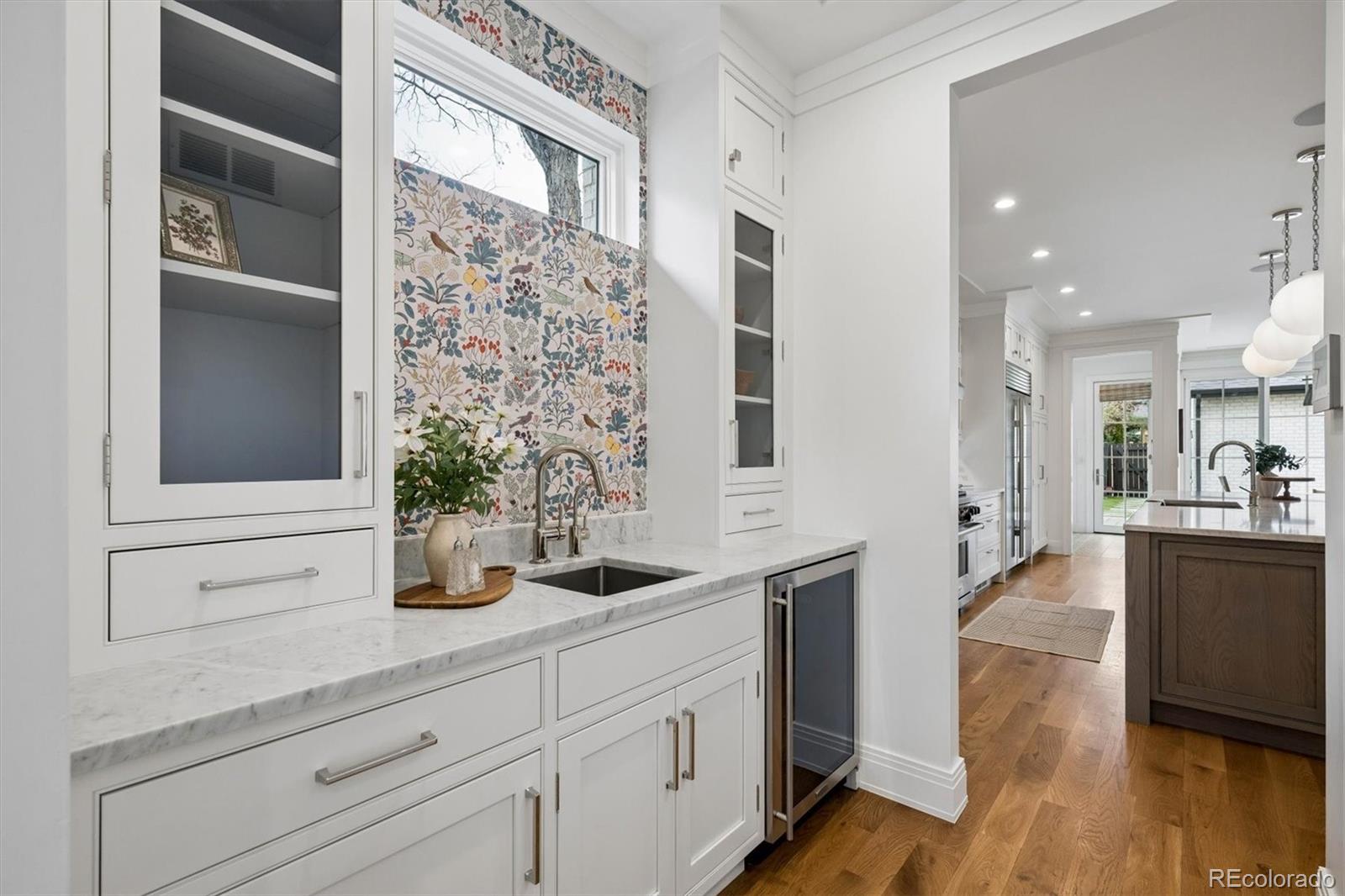 5ece10de Ed53 4f83 90ce 4f20e2a5d5f7