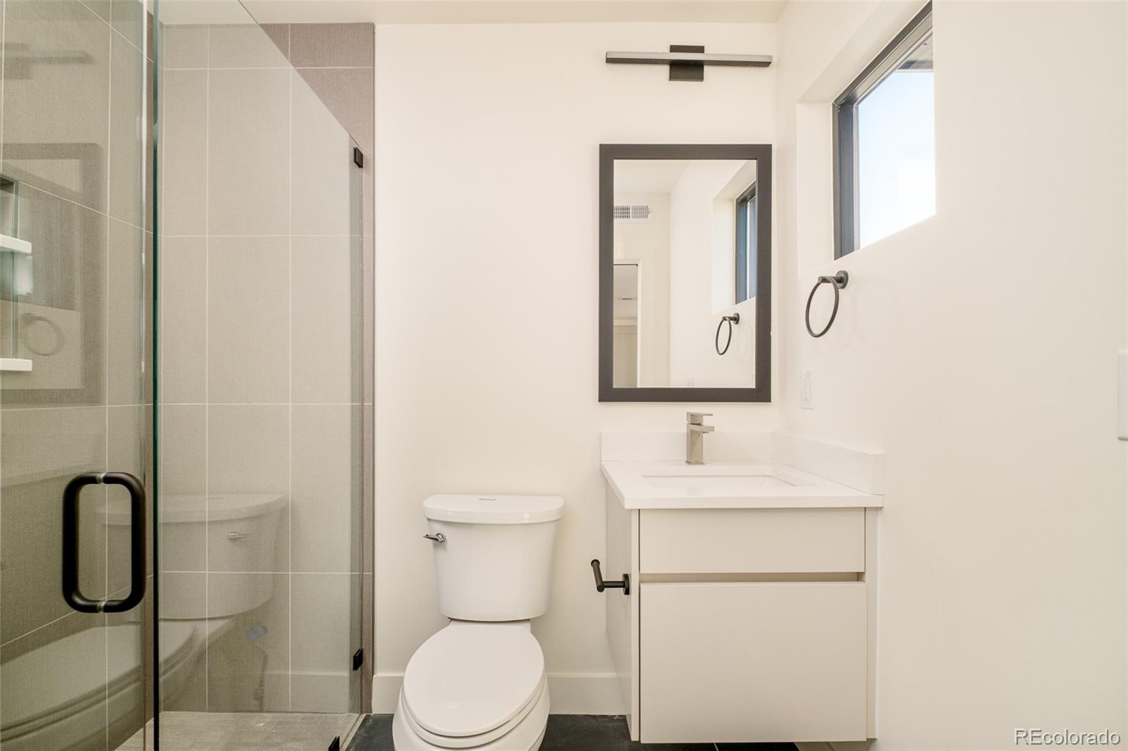 18905d2e 1101 41de 93f8 185f240dd414