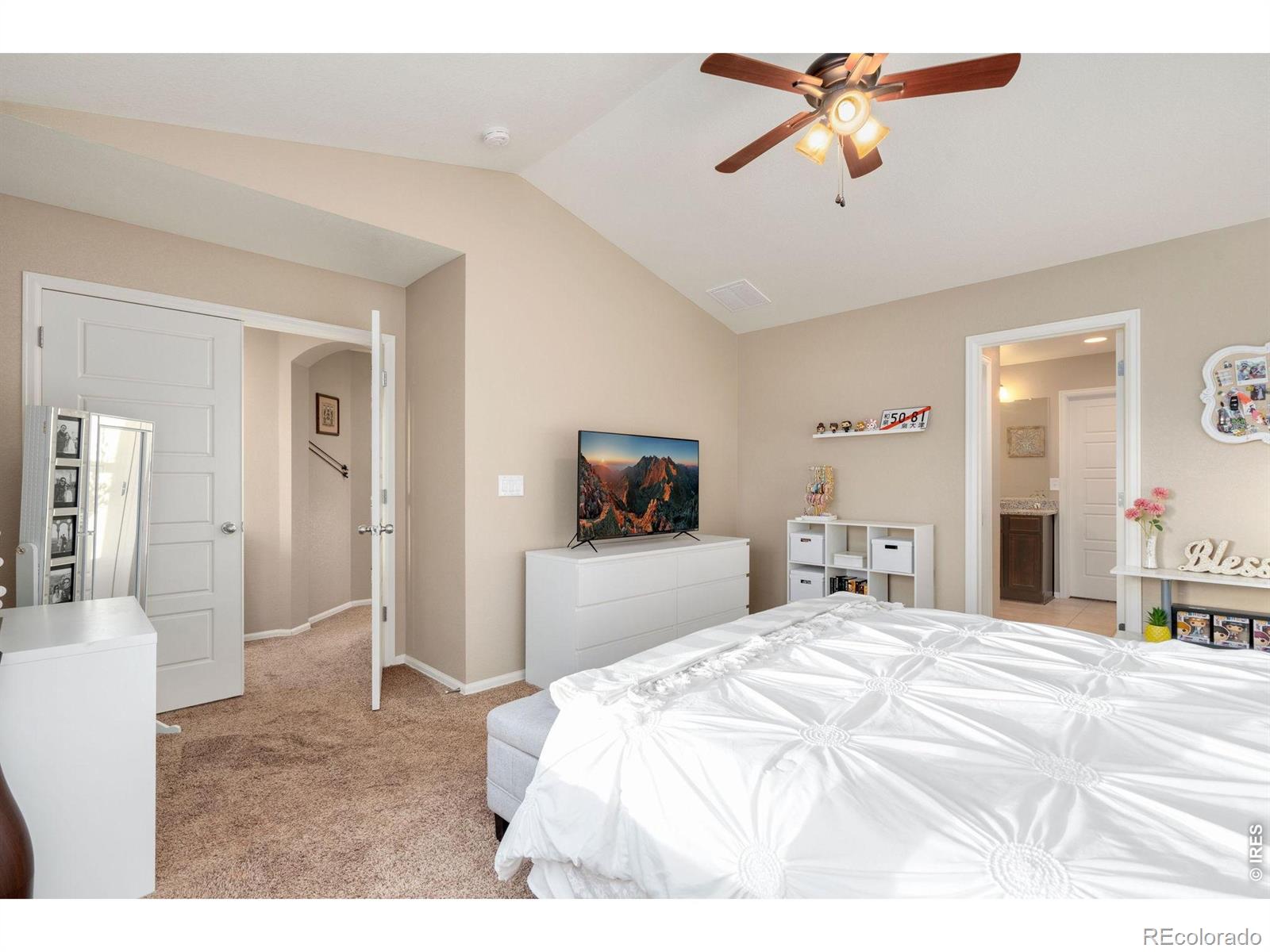 0a8fff5b 5764 4571 9689 E96580e12a31