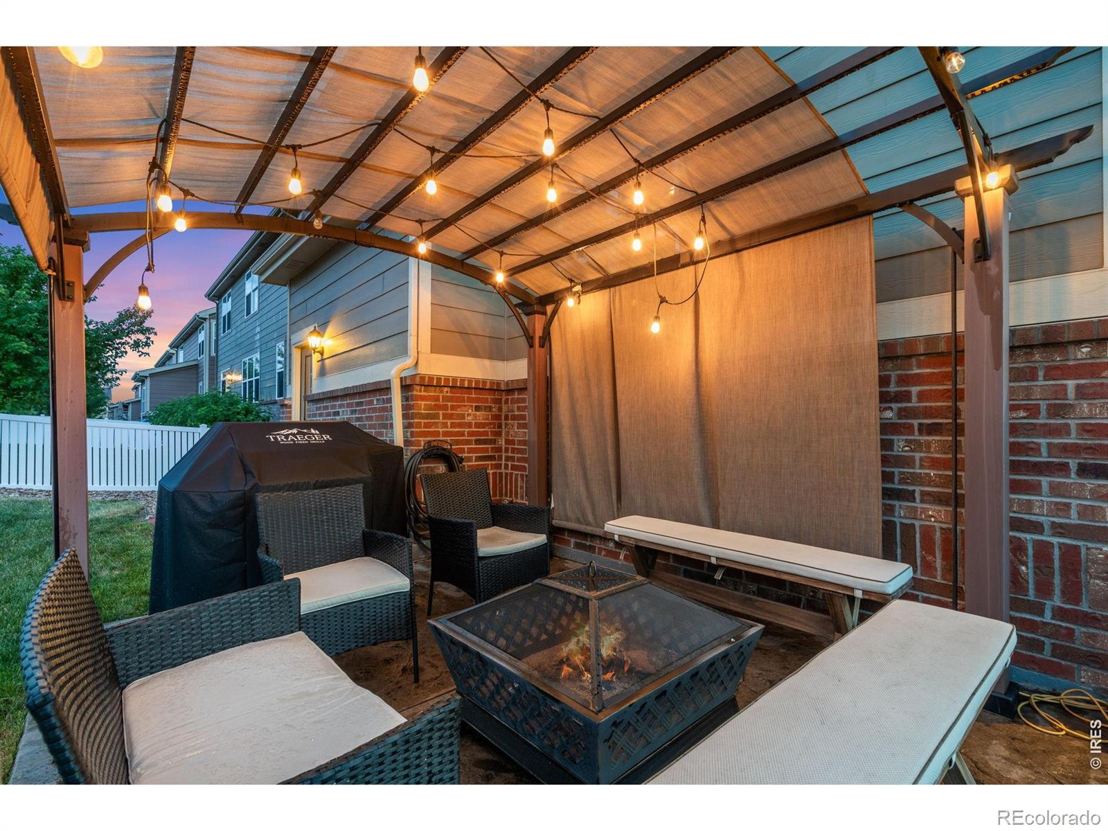 Dab42046 0ade 4194 9eef 3fbae1b96e06