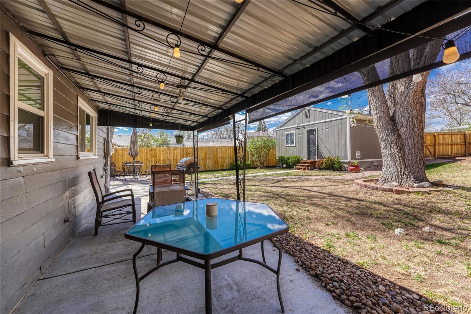 Cc03108c F5f6 4bed B598 889876ec65fe