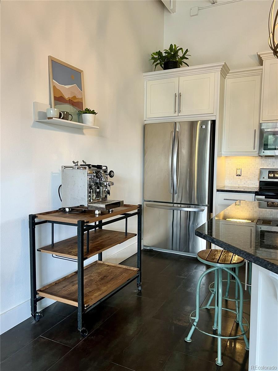 D0546b19 183b 4f48 A5de D511fe849d8d