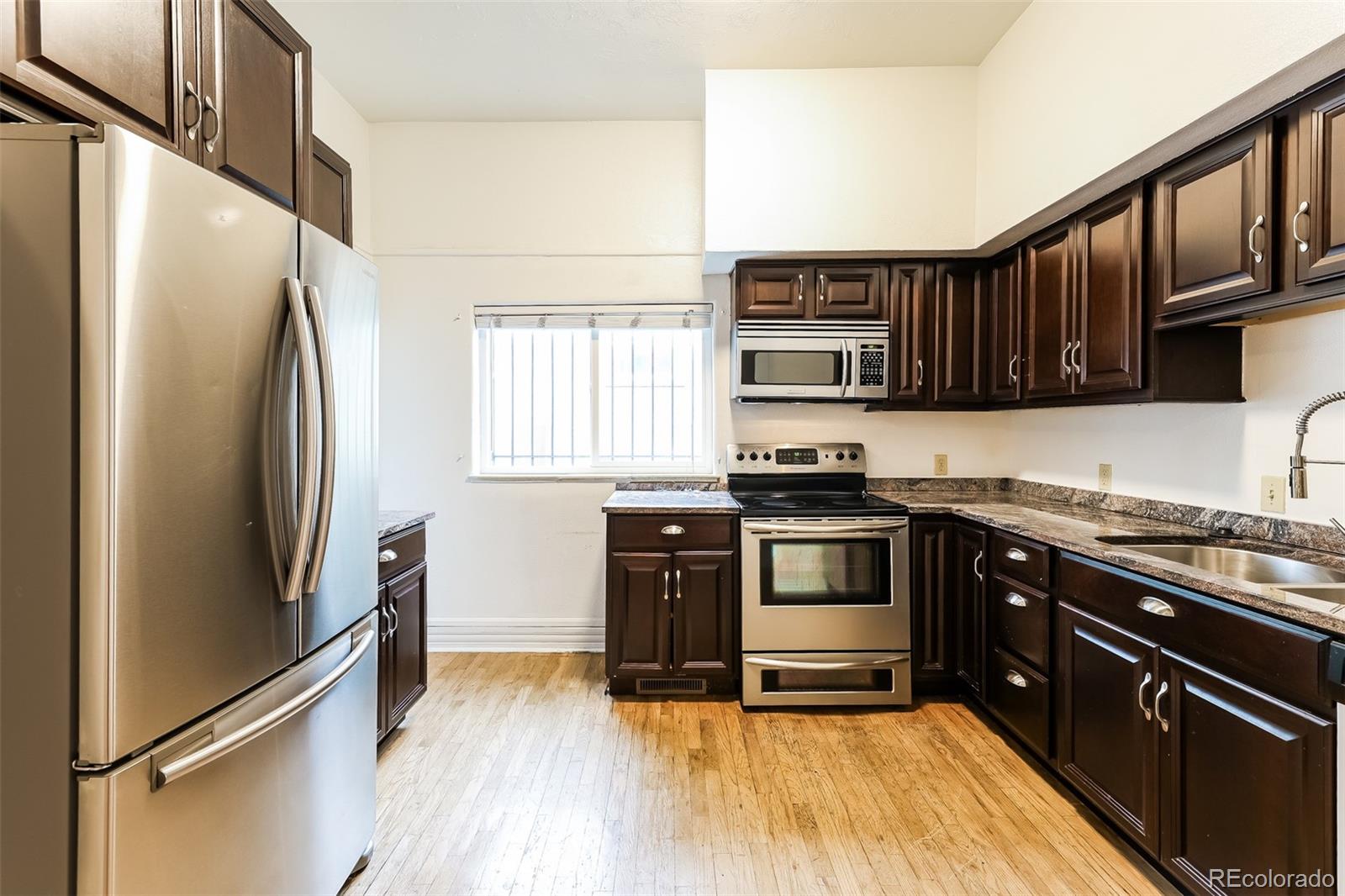 E41c775d 2b5a 4f12 9110 18a5e5cf6cb4