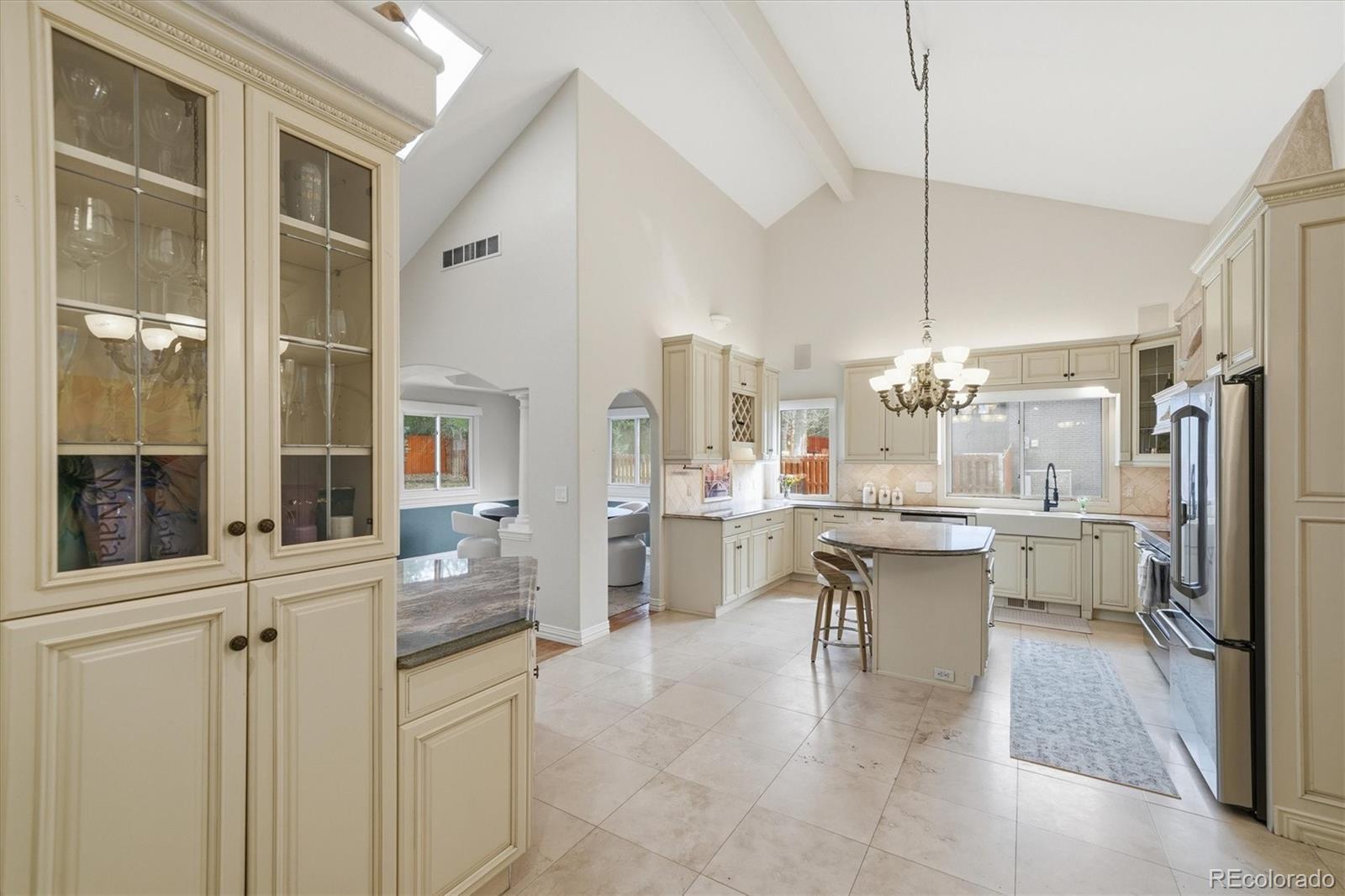 906cf20d 175b 4fda 933a F15e7200103c