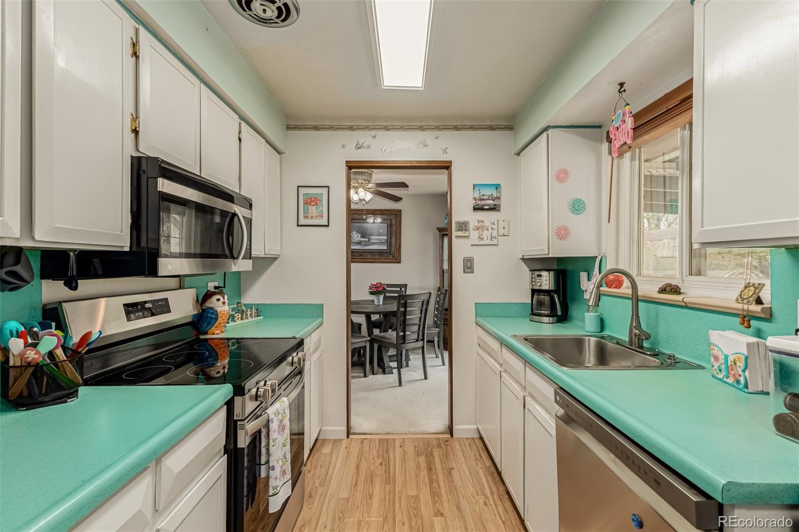 09a73a51 61ec 4d7b 990c B97c4eabcbc3