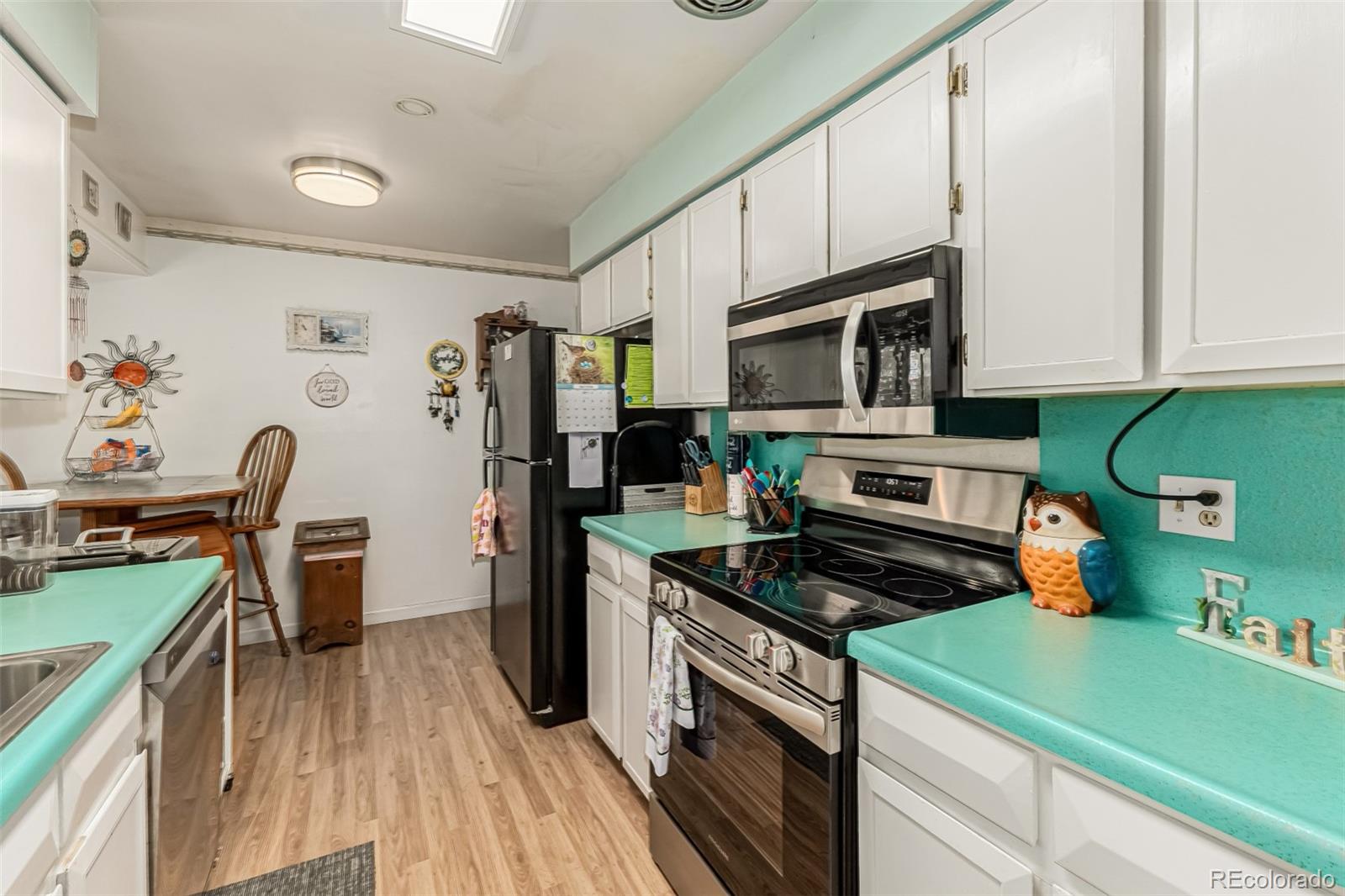 D48536e2 F48a 4534 A6e0 576af15dd4b7