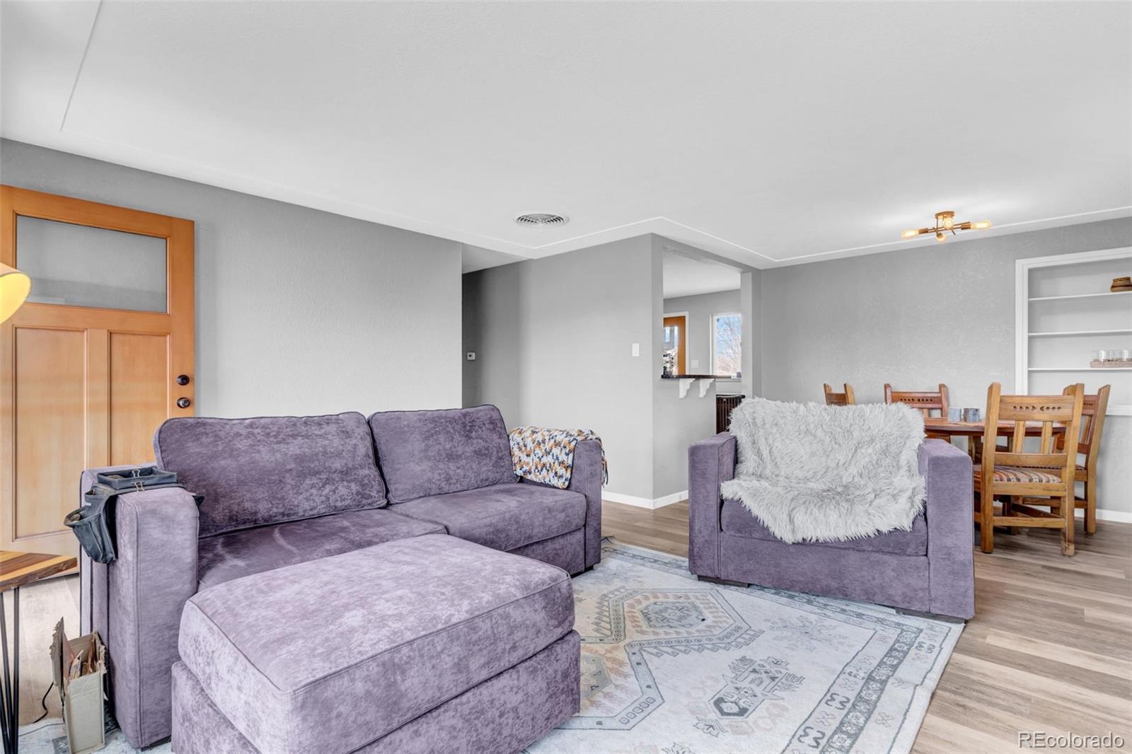 33d9d73a F1da 4066 8692 Ca7bc2b095bf