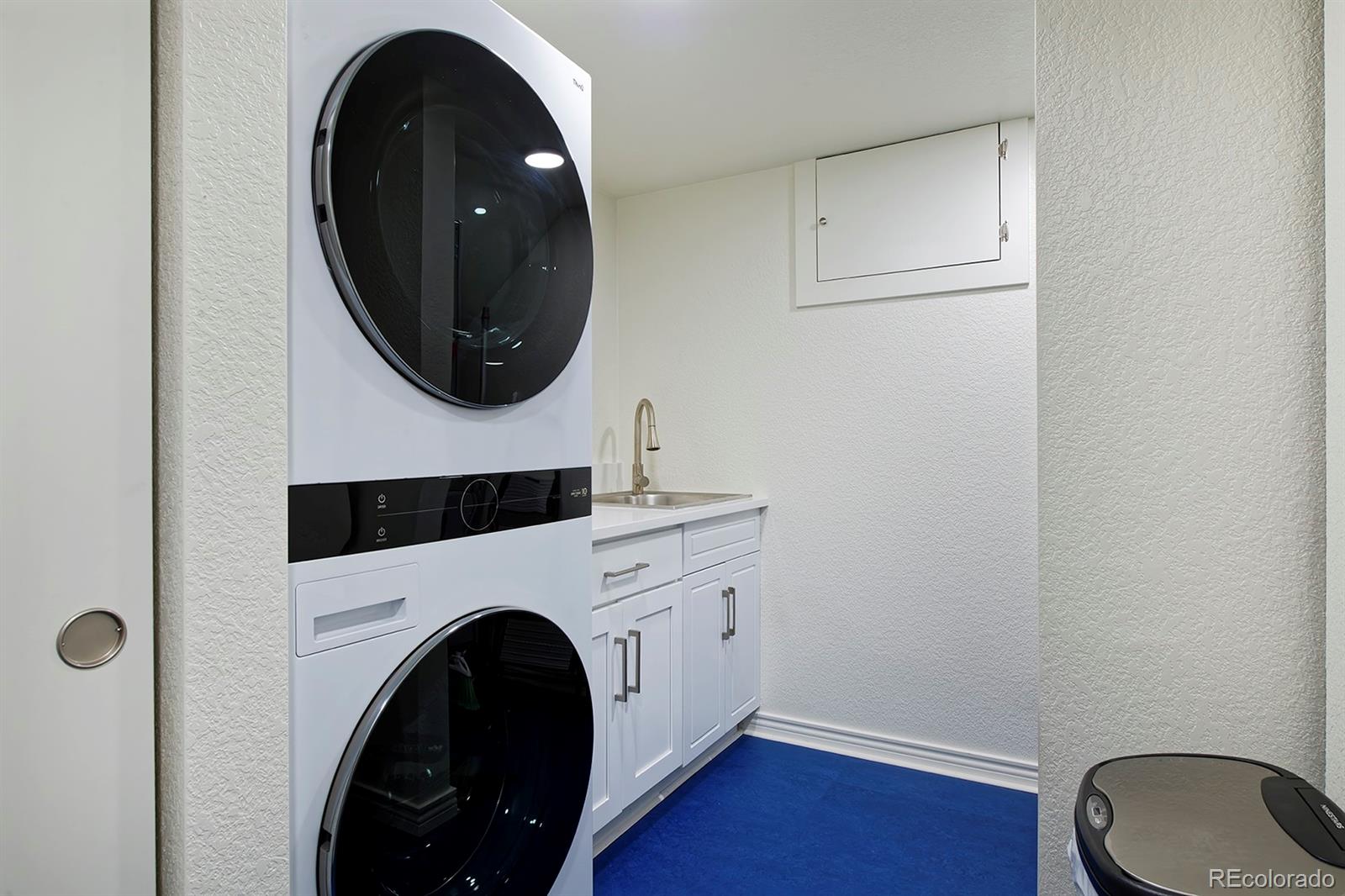 748e3518 F207 4dbd Bd83 305372cf4ab8