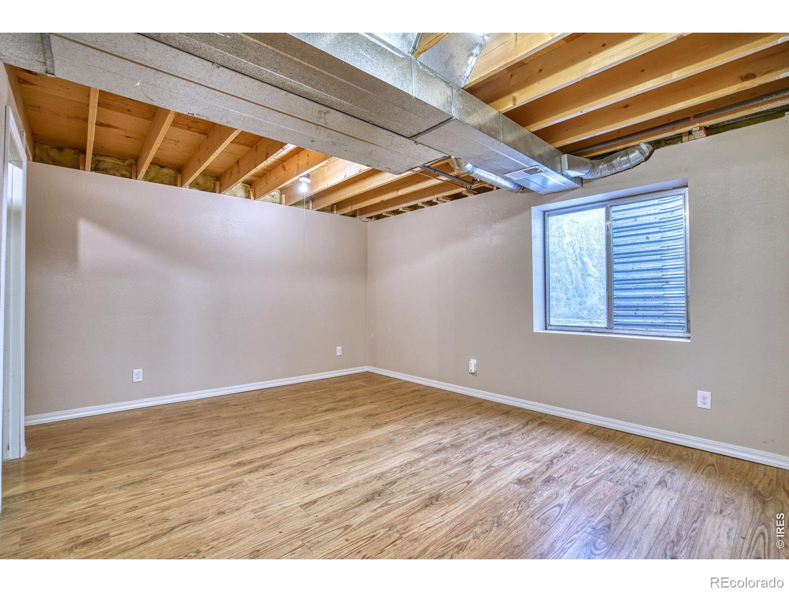 A14ebf91 Dbaf 4570 A160 4300afd7c931