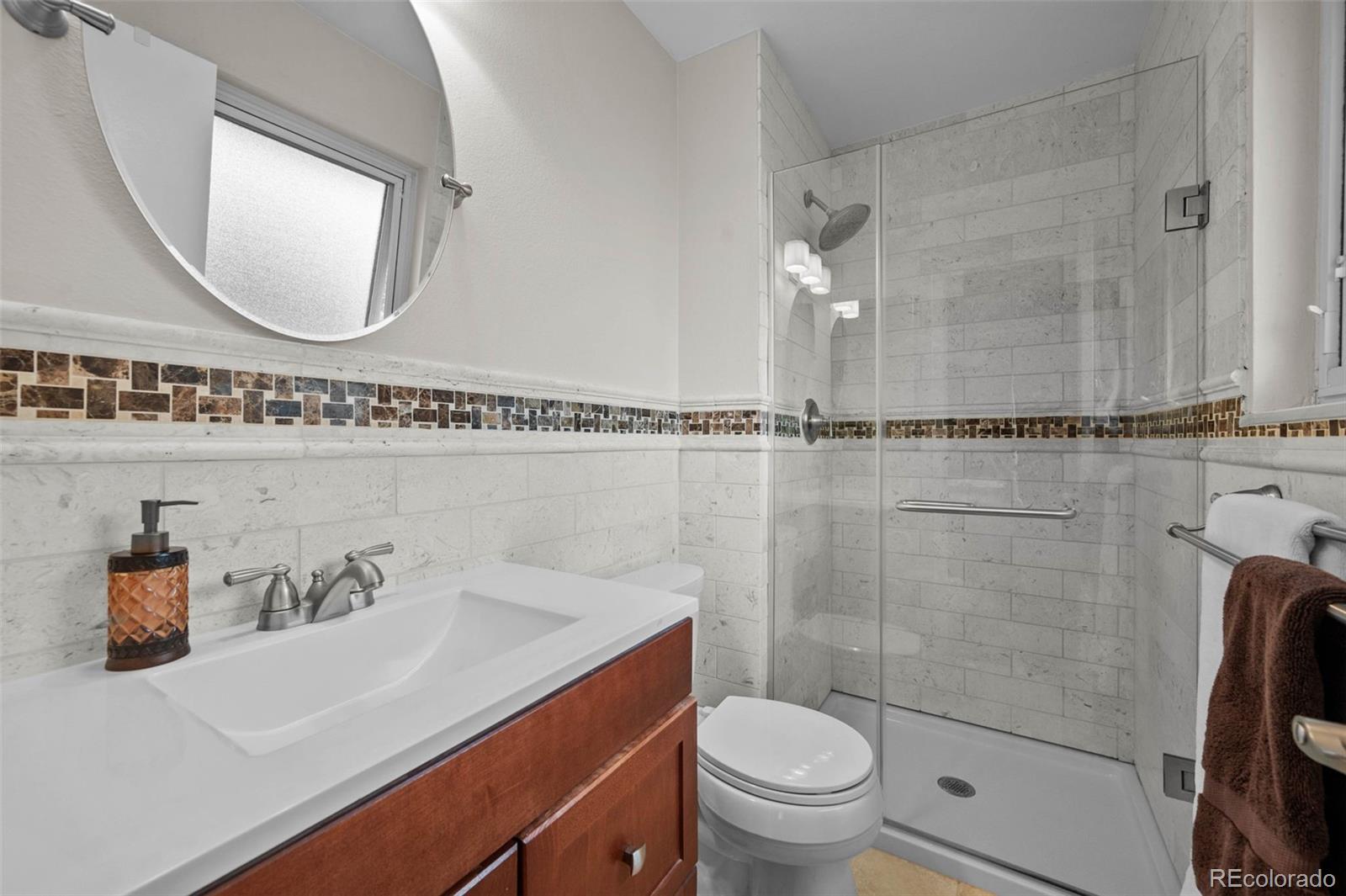 0054a437 7766 4c1e B743 Aa4cbe639555