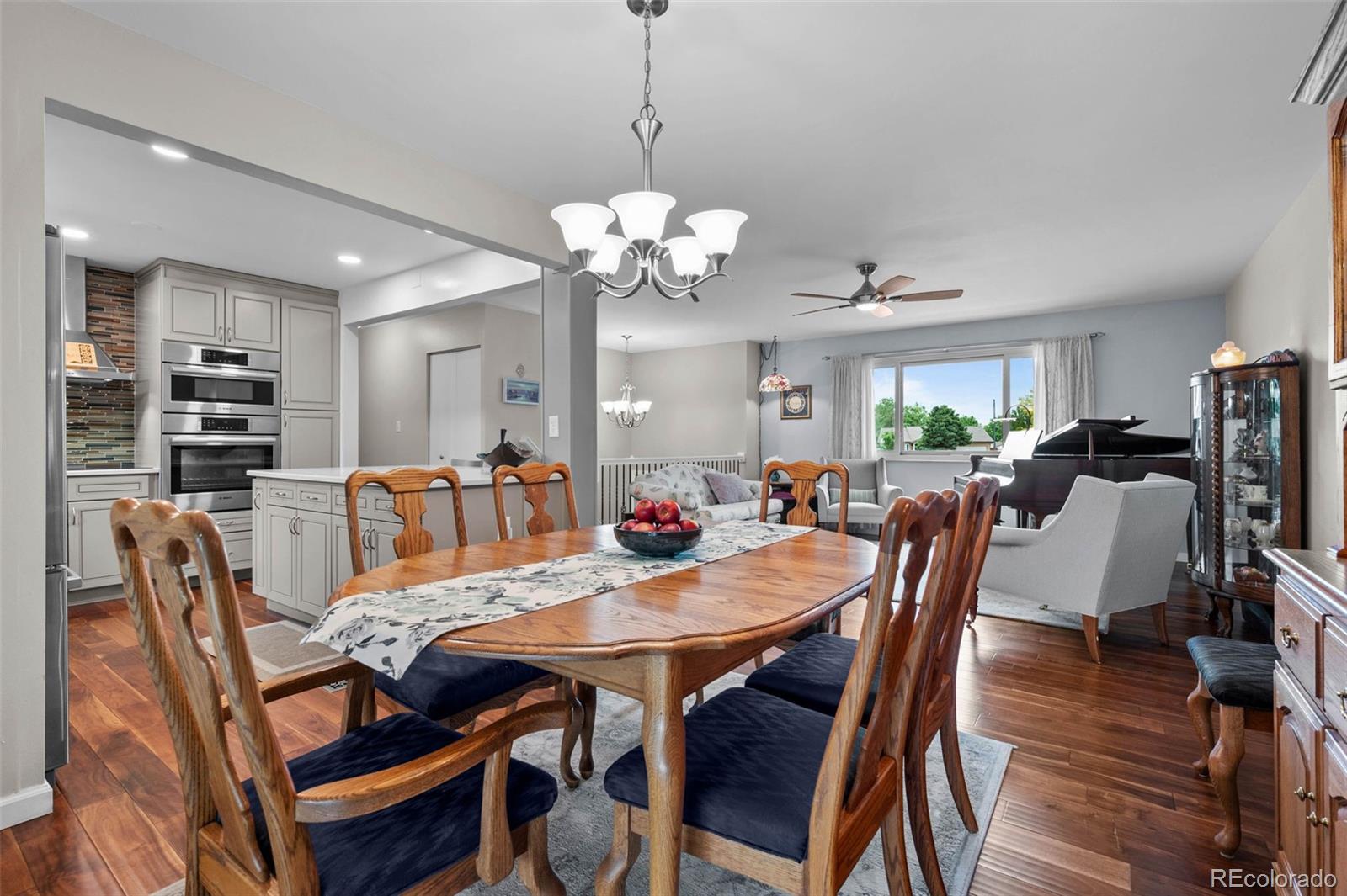 92d35037 A75e 4c4e 8452 0d83c5f6fdb6