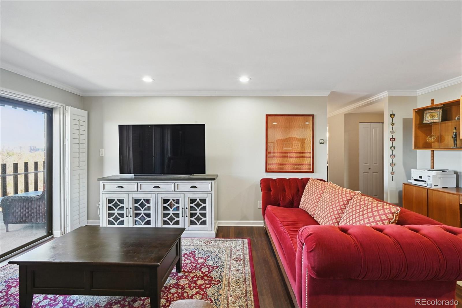 04c0d7db B727 4d1c A001 C6d036450886