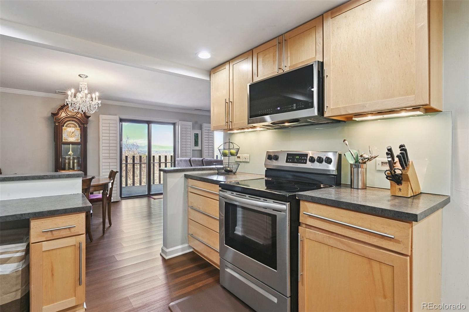 Bc9f50fa A6c4 4287 8e15 70f6361bea8e