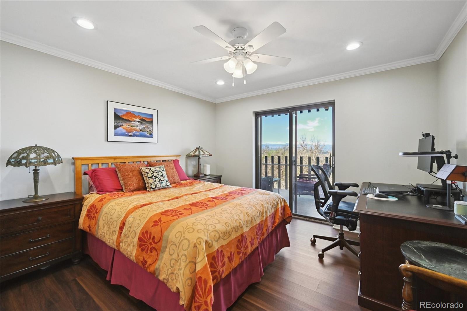 E12d9357 Dbcb 4083 B24a B07ef34b9f7d