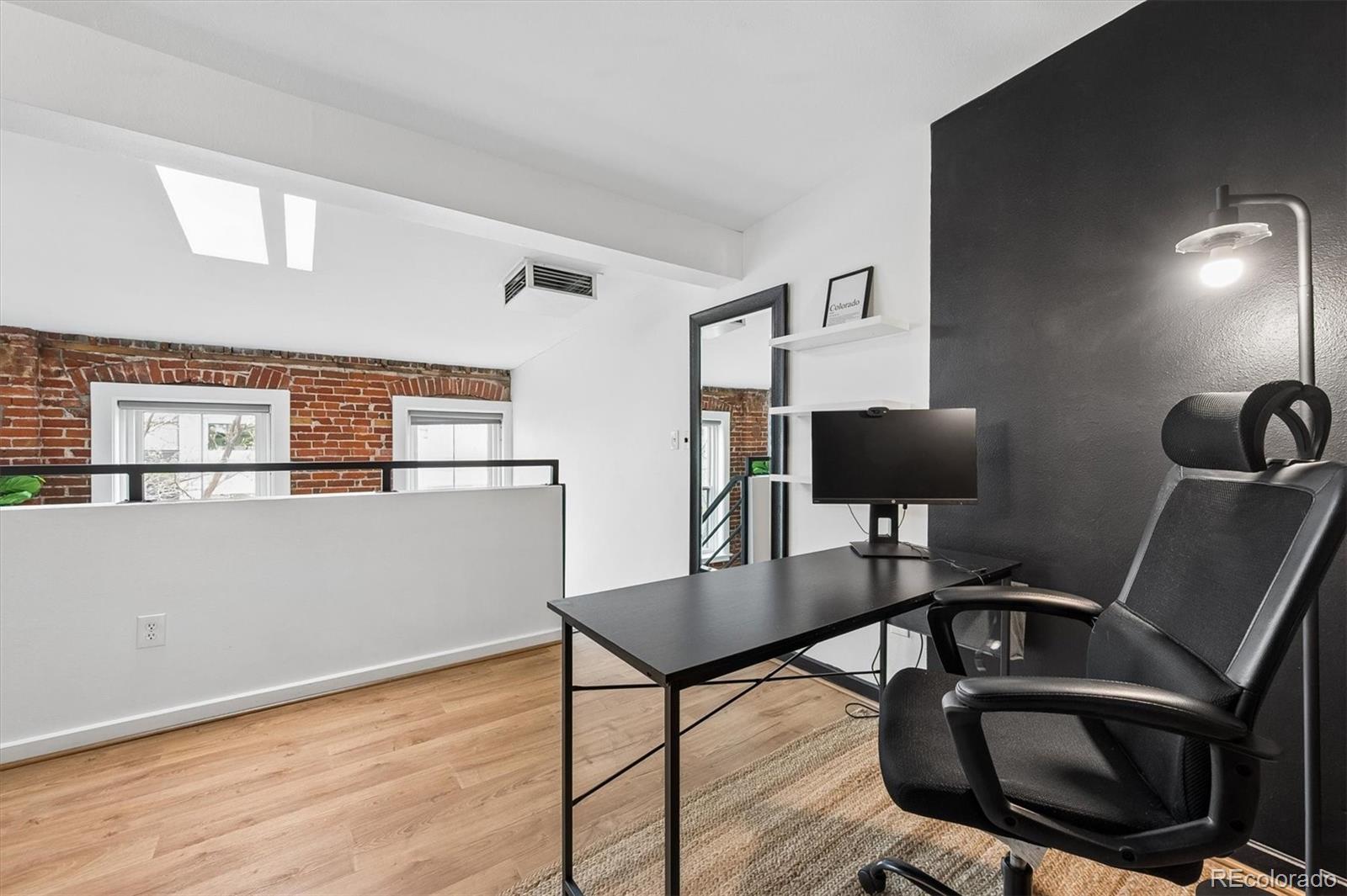2193 Arapahoe Street #16 Denver CO 80205 MLS #REC8623742 0b074327 9559 4bd4 B57f D8e48ac2497a