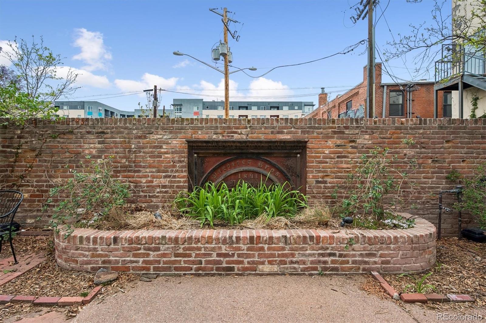 2193 Arapahoe Street #16 Denver CO 80205 MLS #REC8623742 Edb2851a 0cf6 4848 95d8 50de8d59eab2