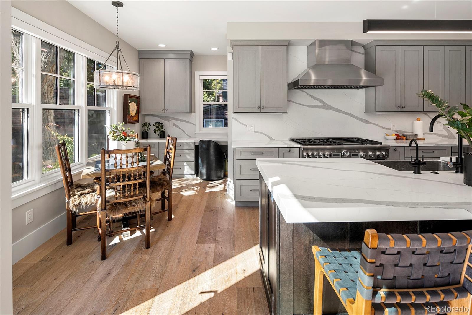 1a2b943a 3f5b 4b25 A71f B30e311b327d