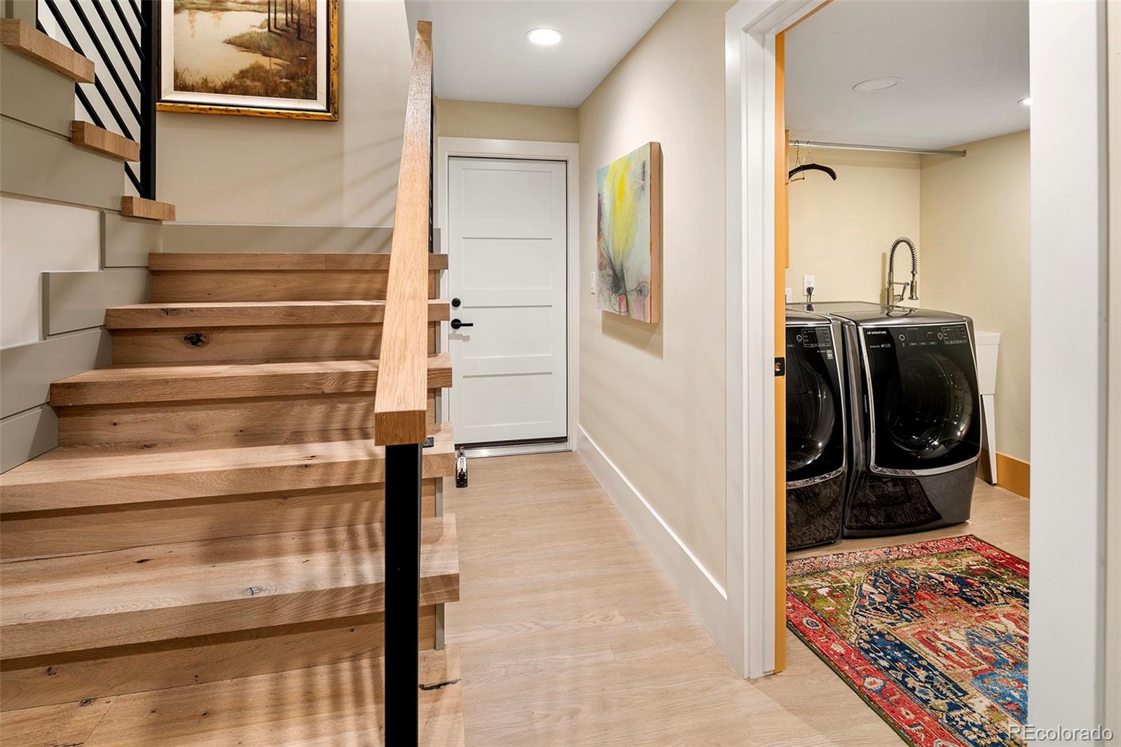 50eb3ab8 95a3 4007 8c20 53bbb80e709f