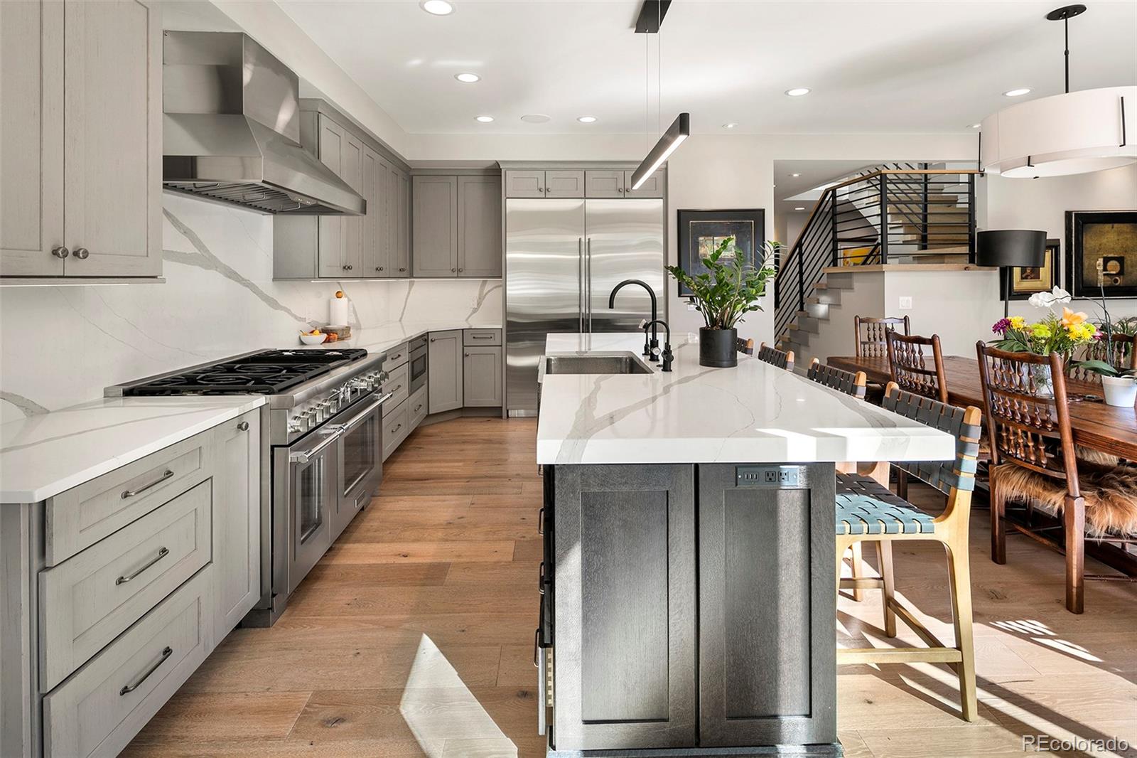 B64b7b00 Ba17 4422 A781 D36c84de581b