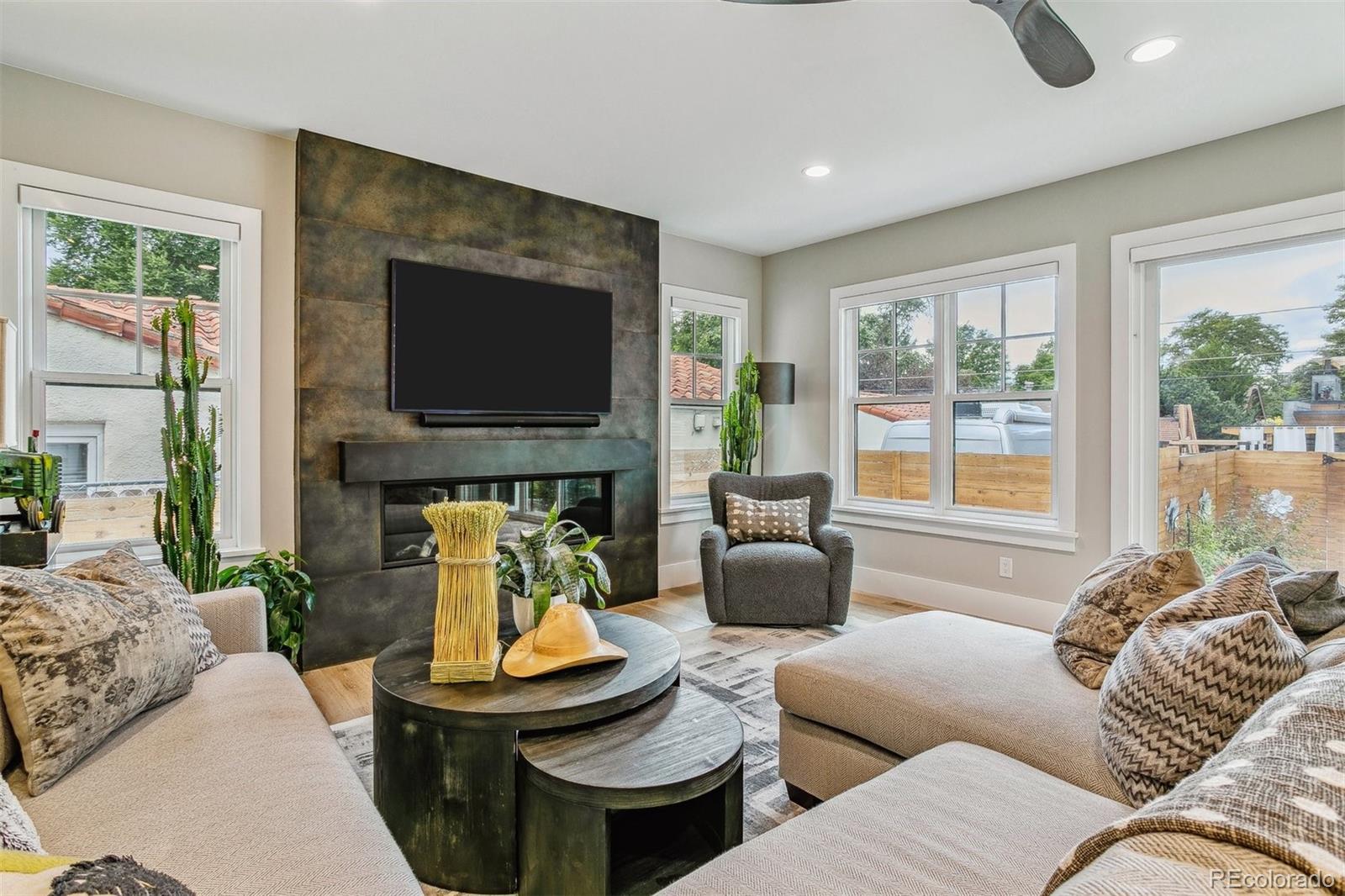 Bb5be48d 217c 435b Af4e Ebdb5747f2be