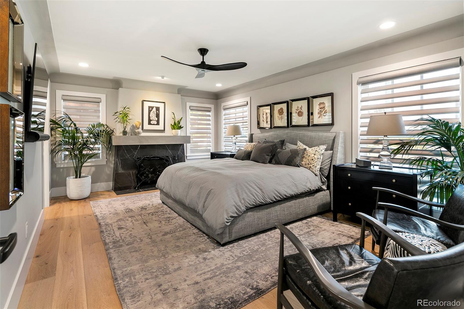 E5997377 1dce 45fb Bd81 9bda84bcffc7