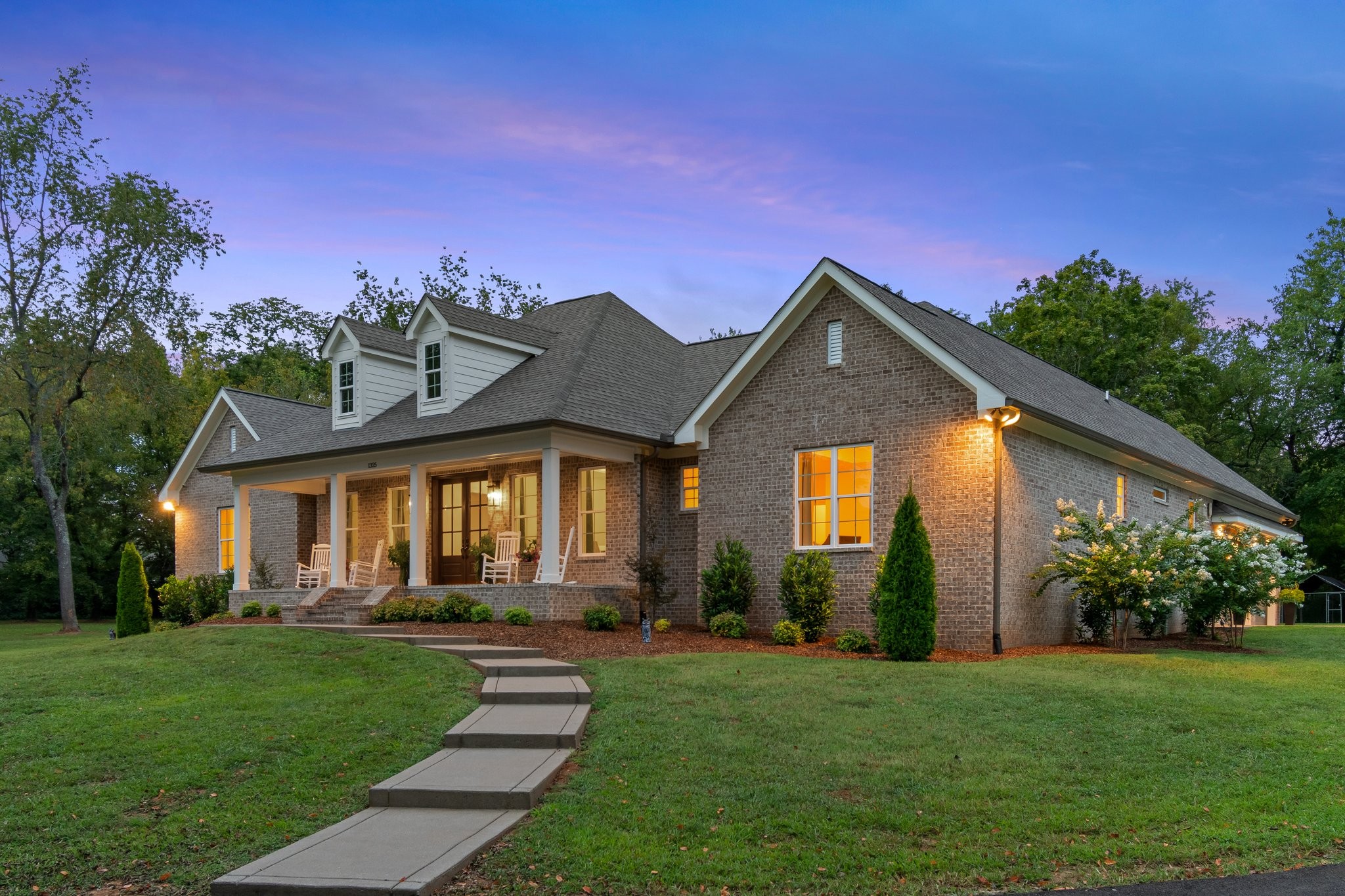 1325 Cherry Blossom Dr, Columbia, Tennessee