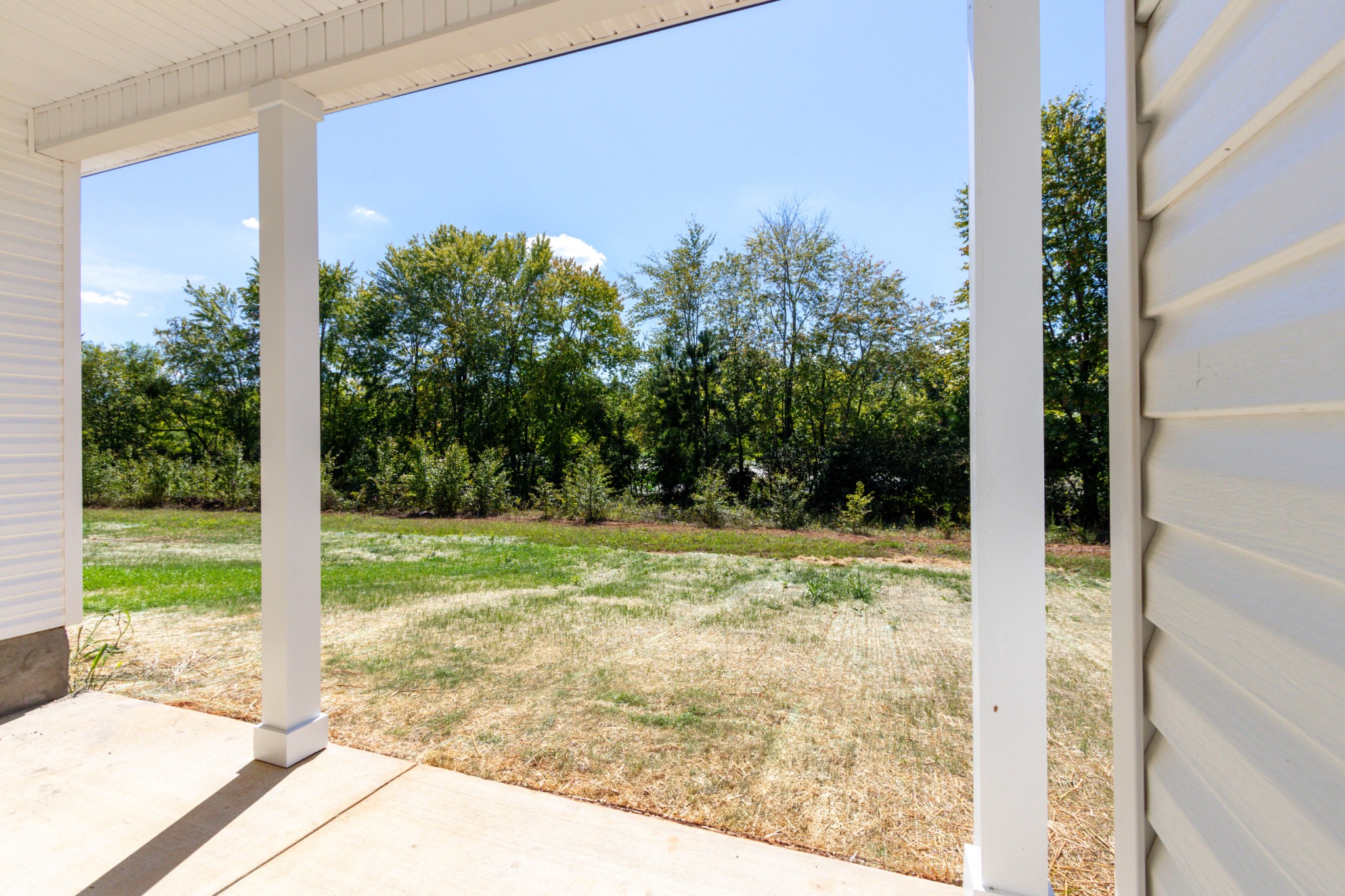 Pictures are of a similar floorplan that was built previously. Representation ONLY. Buyer/Buyer's Agent to verify selections.