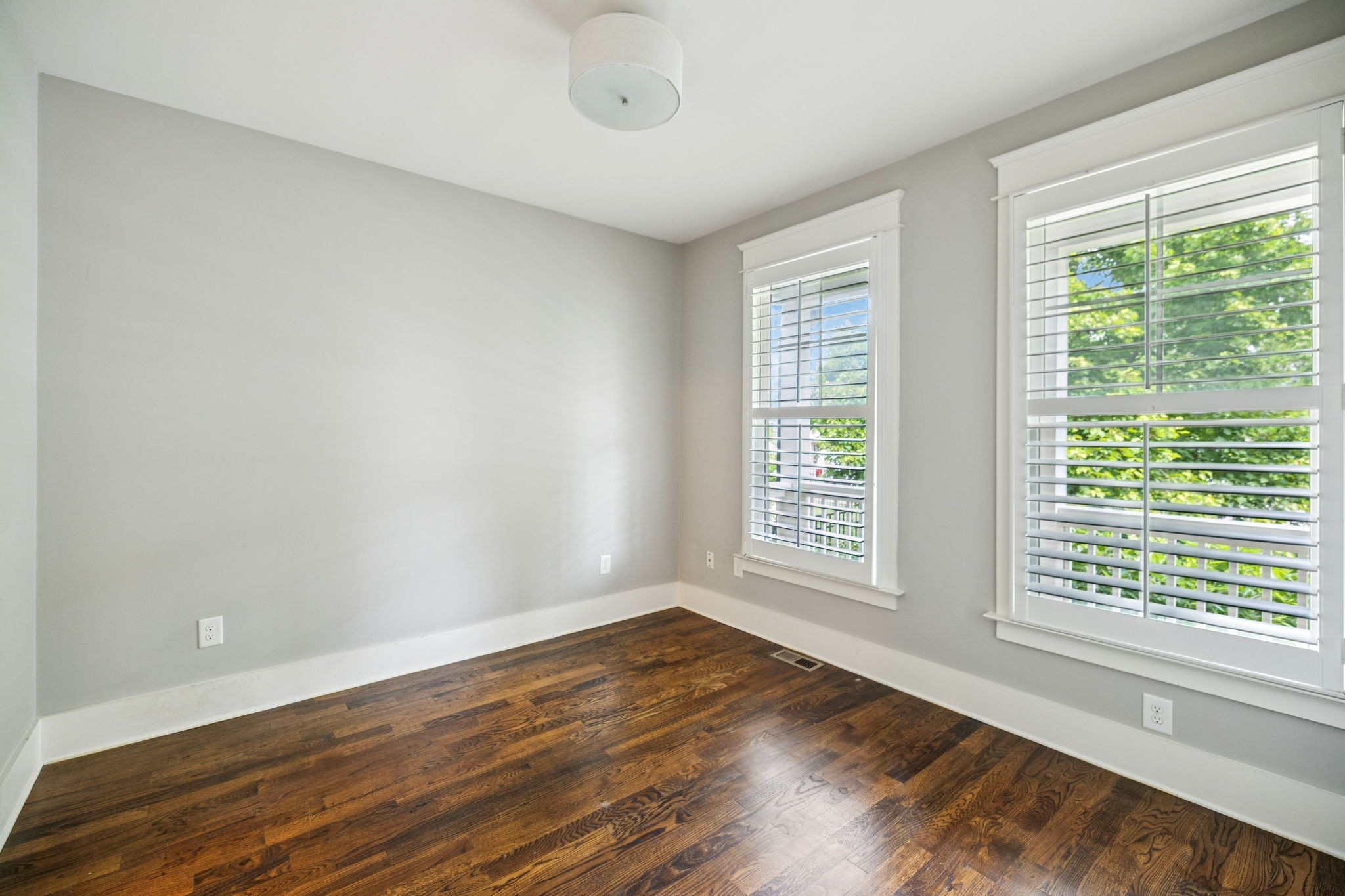 Downstairs Guest Bedroom with En-Suite.