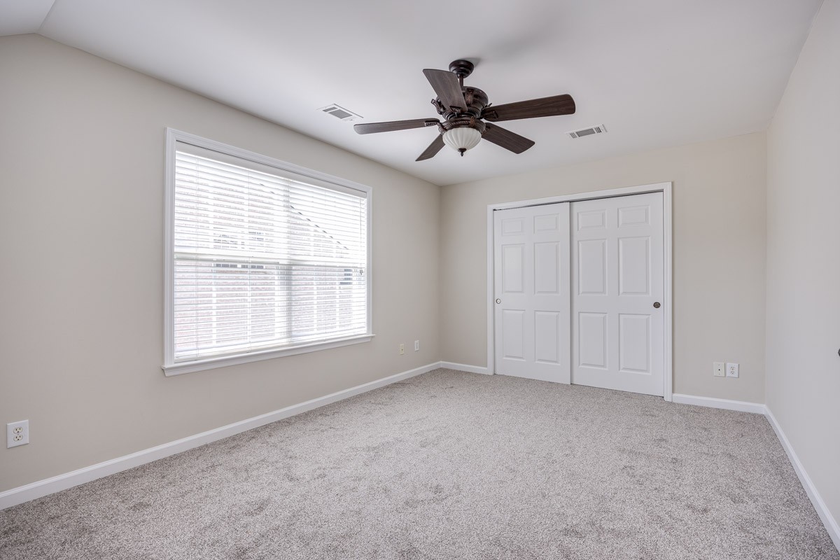 2nd bedroom with large closet